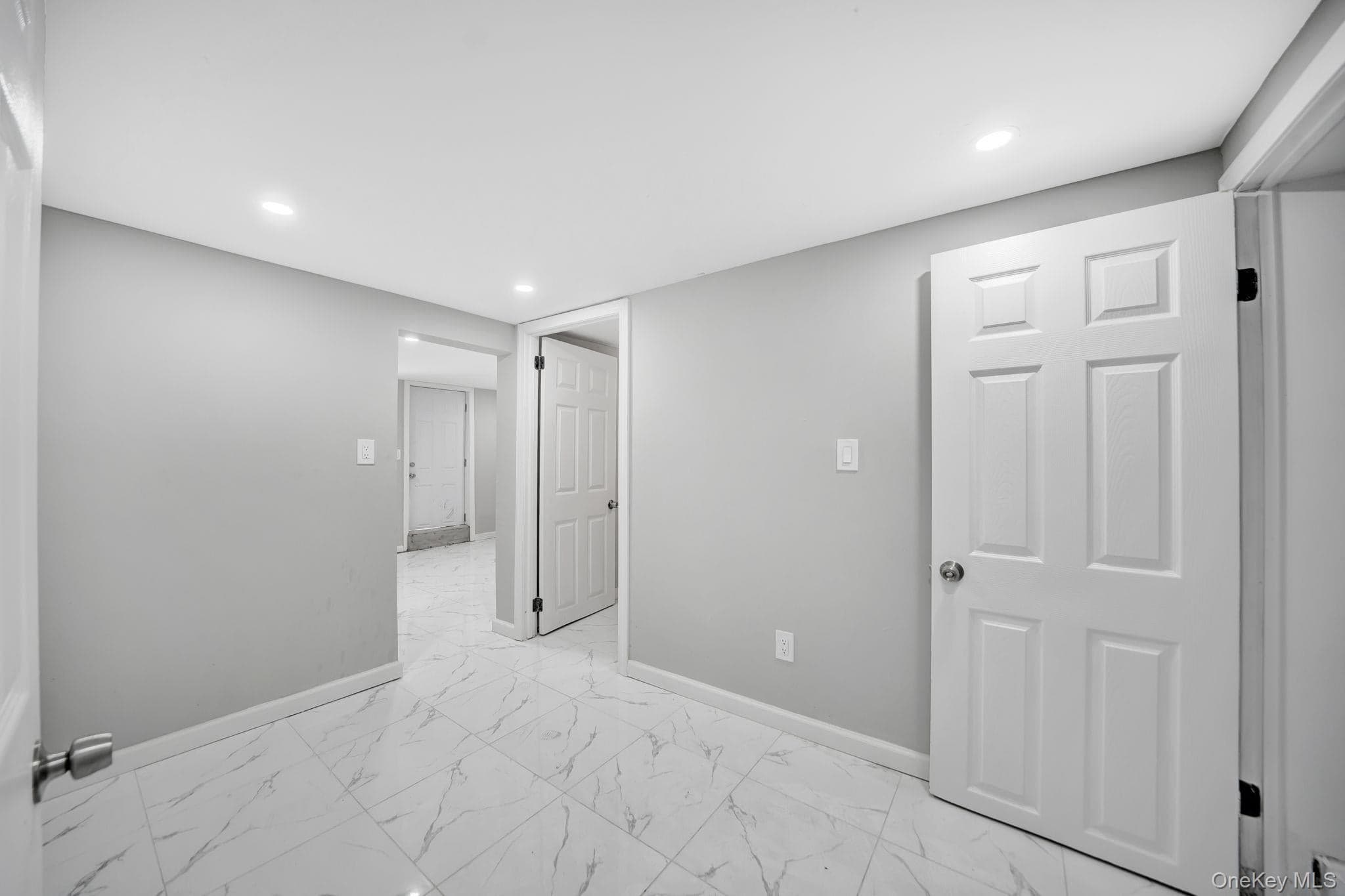 3004 La Salle Avenue thumbnail 17