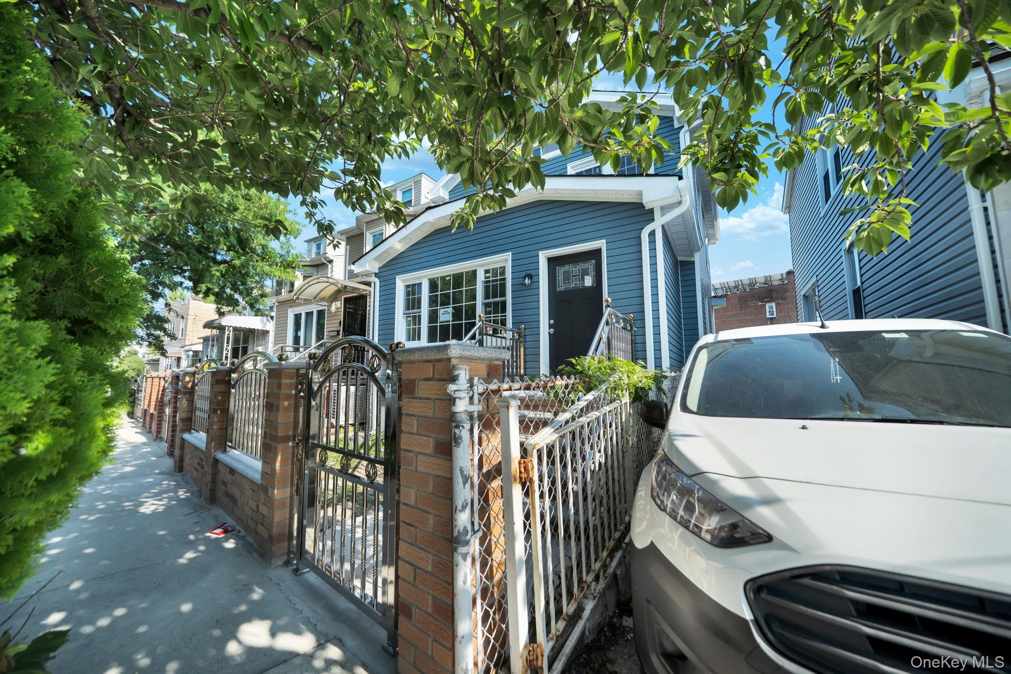 3004 La Salle Avenue thumbnail 3