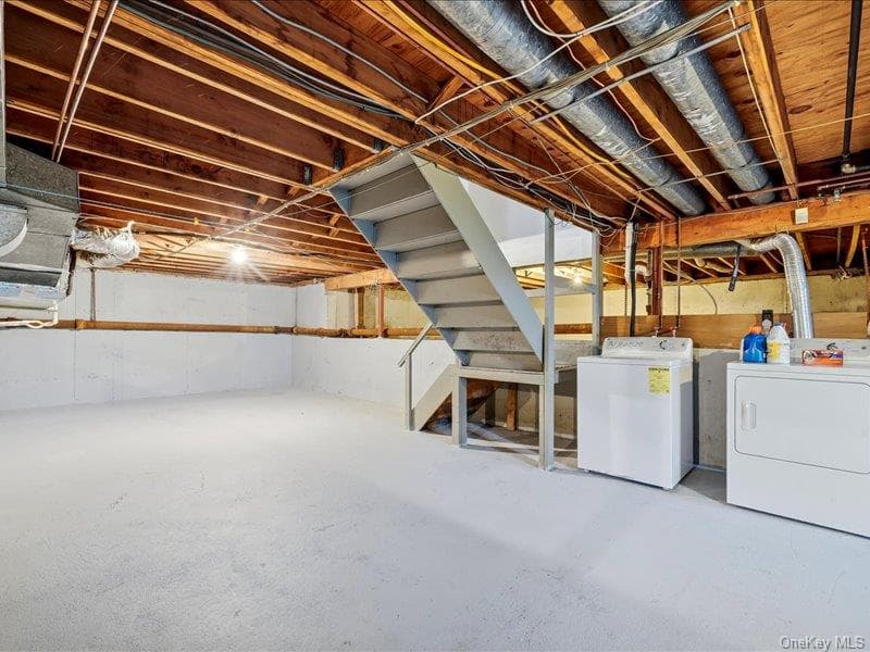 211 Whitewood Drive thumbnail 36