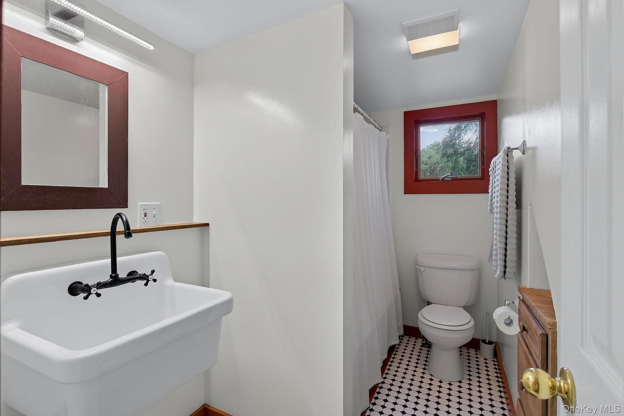861 Snydertown Road thumbnail 13