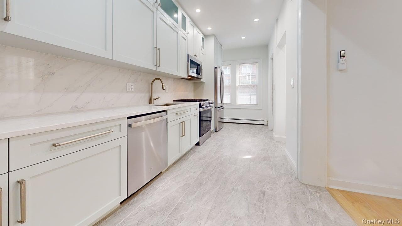 85-40 68th Avenue thumbnail 11
