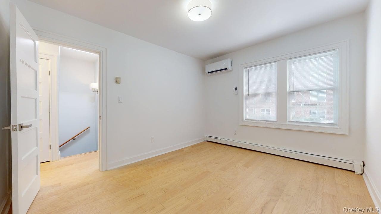 85-40 68th Avenue thumbnail 24