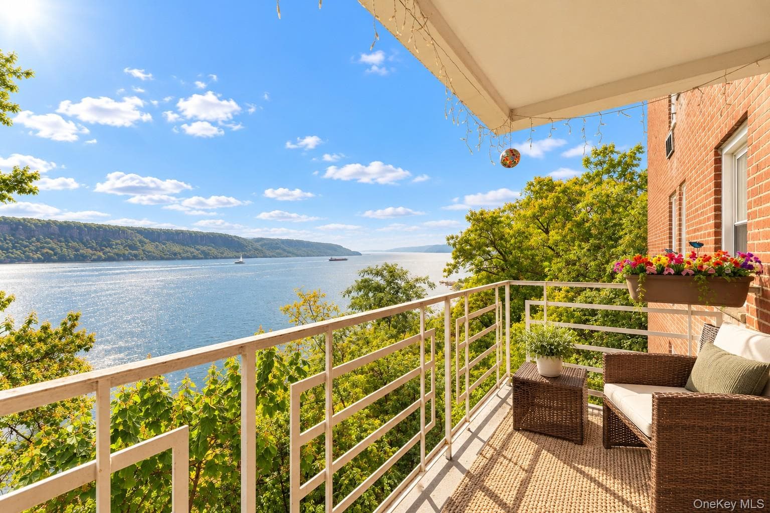 709 Warburton Unit: 3C, Yonkers