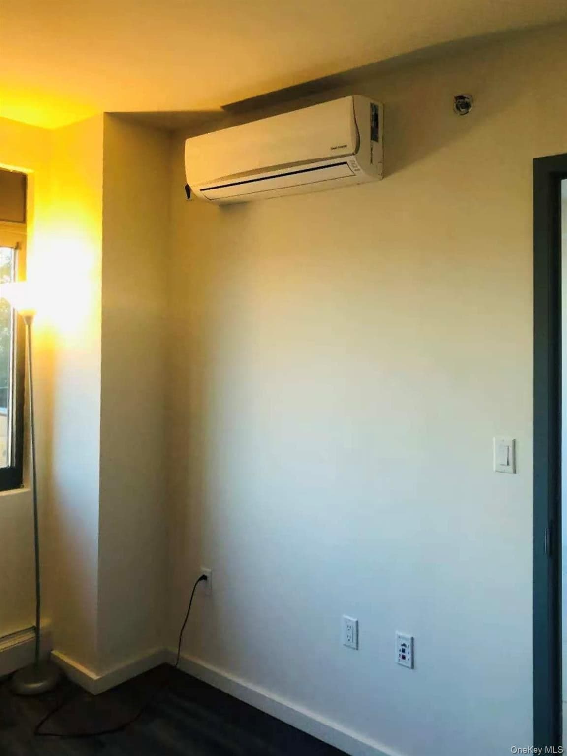 35-08 146th Street Unit: 4C thumbnail 9