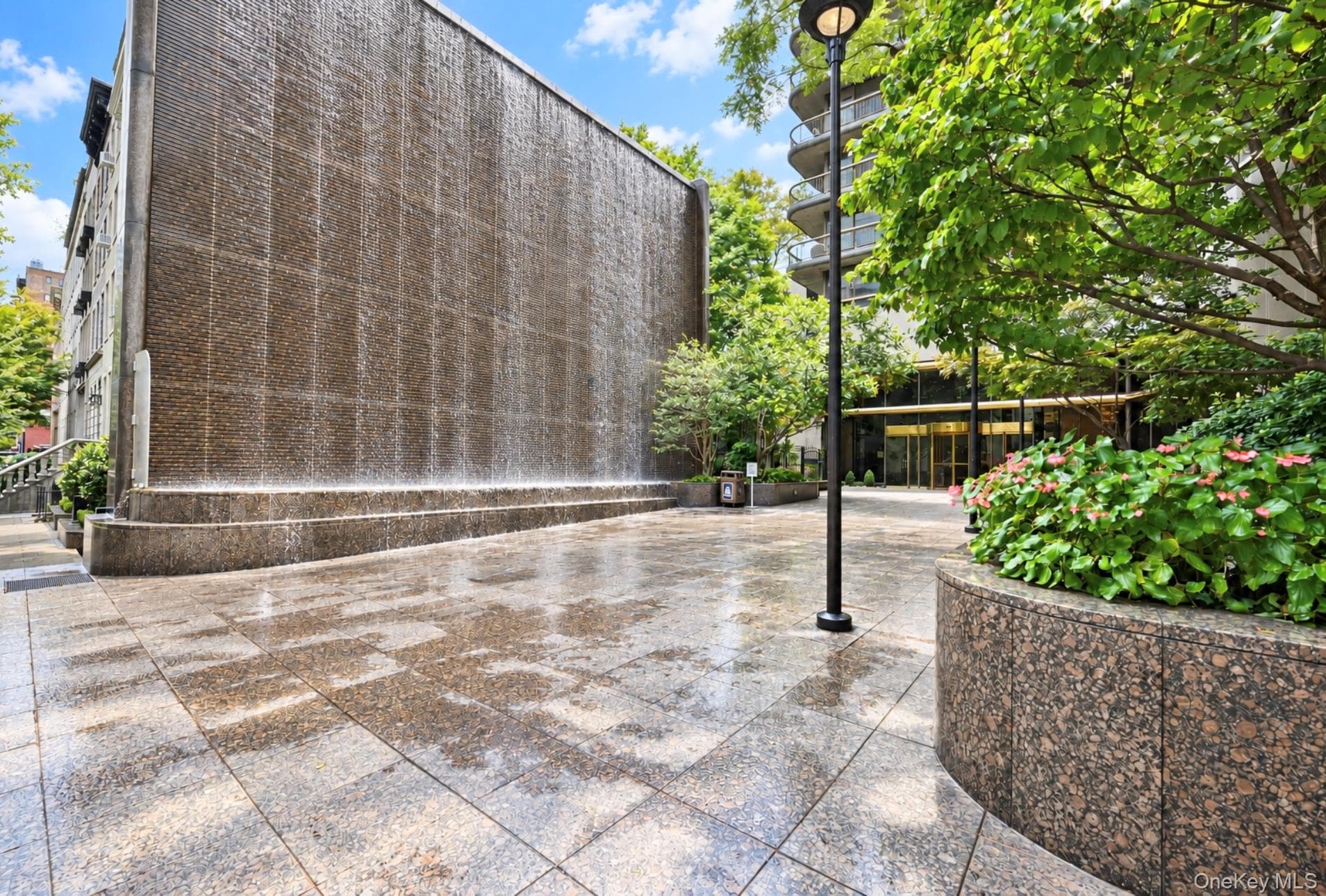 167 E 61st Street Unit: 28E thumbnail 28
