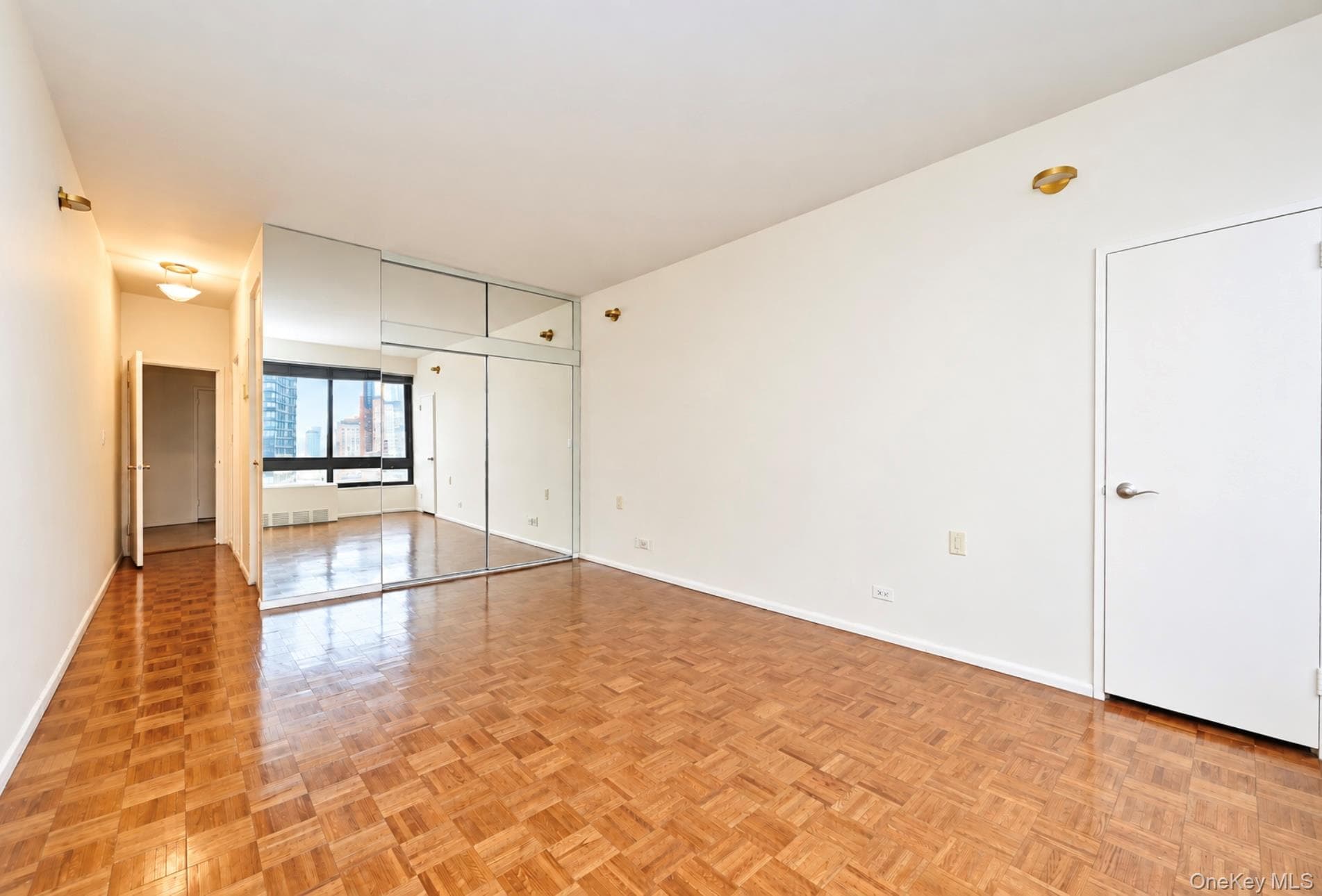 167 E 61st Street Unit: 28E thumbnail 9
