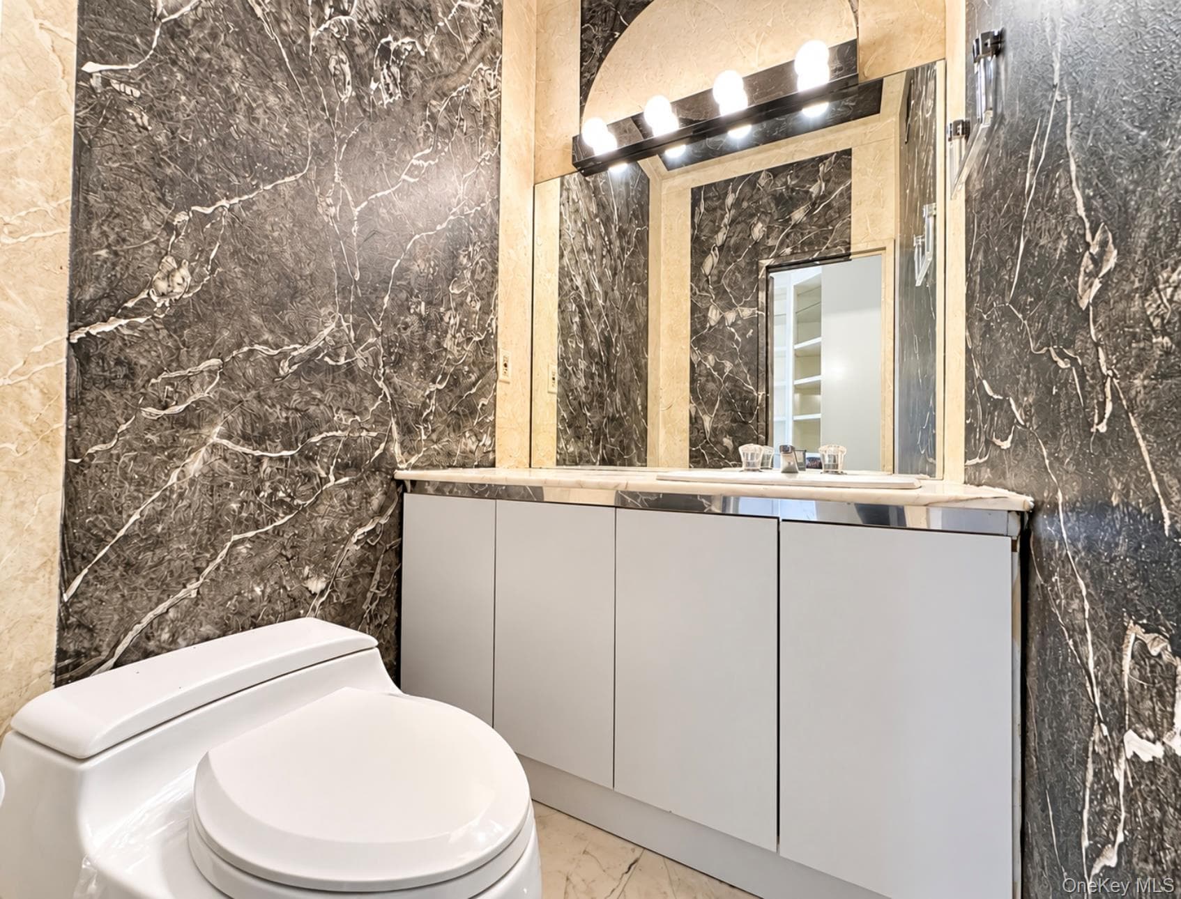 167 E 61st Street Unit: 28E thumbnail 13