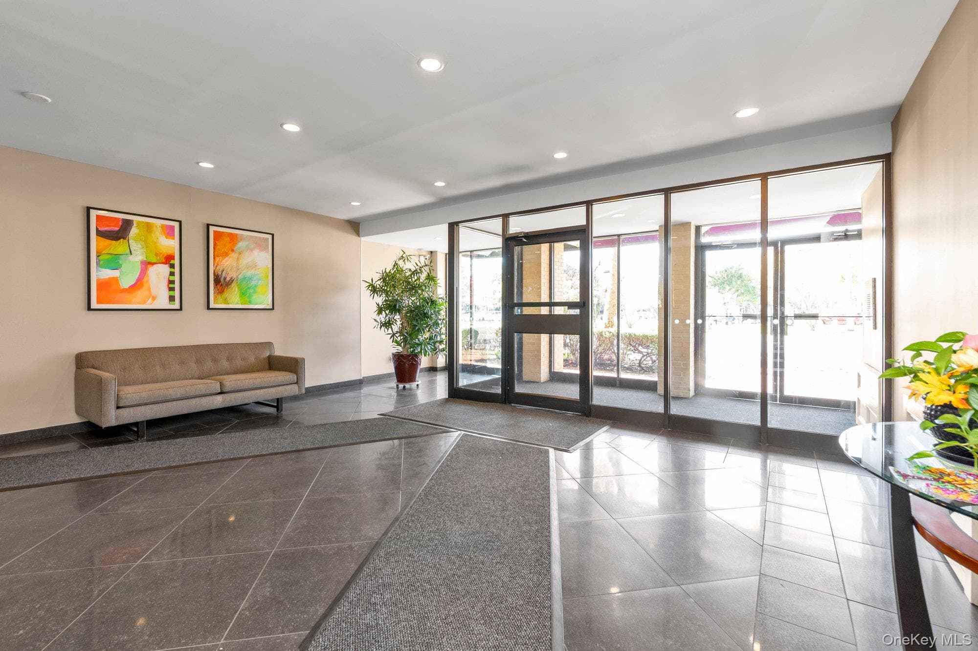 1 Birchwood Court Unit: 3B thumbnail 12