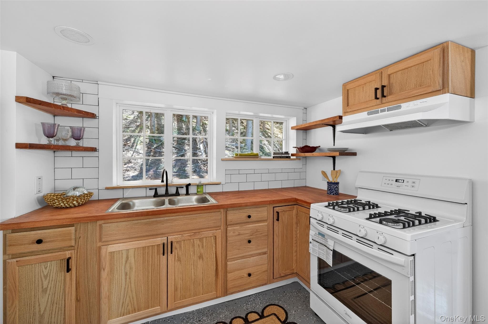 36 Highland Lake Road thumbnail 13