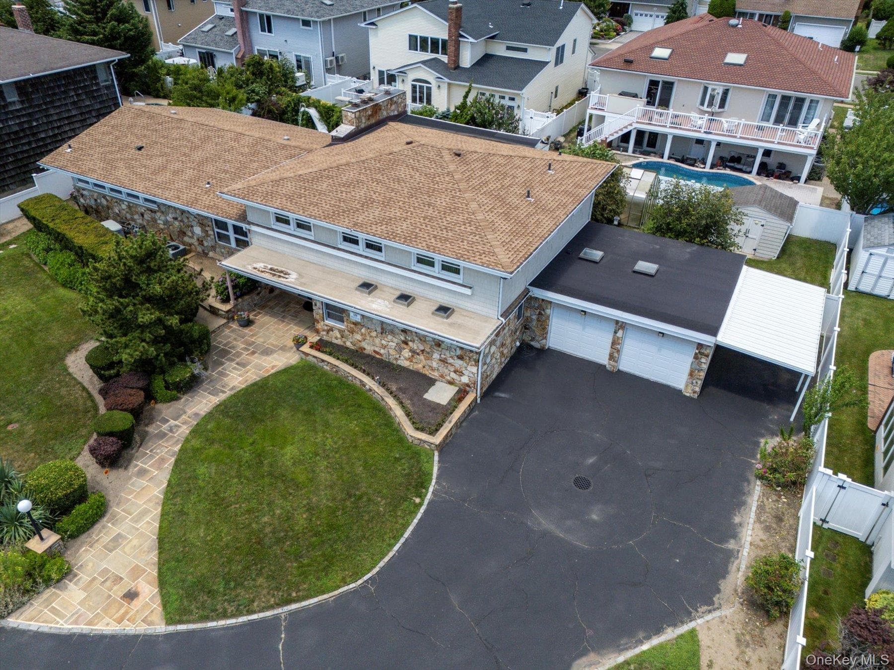 1298 Beech Street thumbnail 46