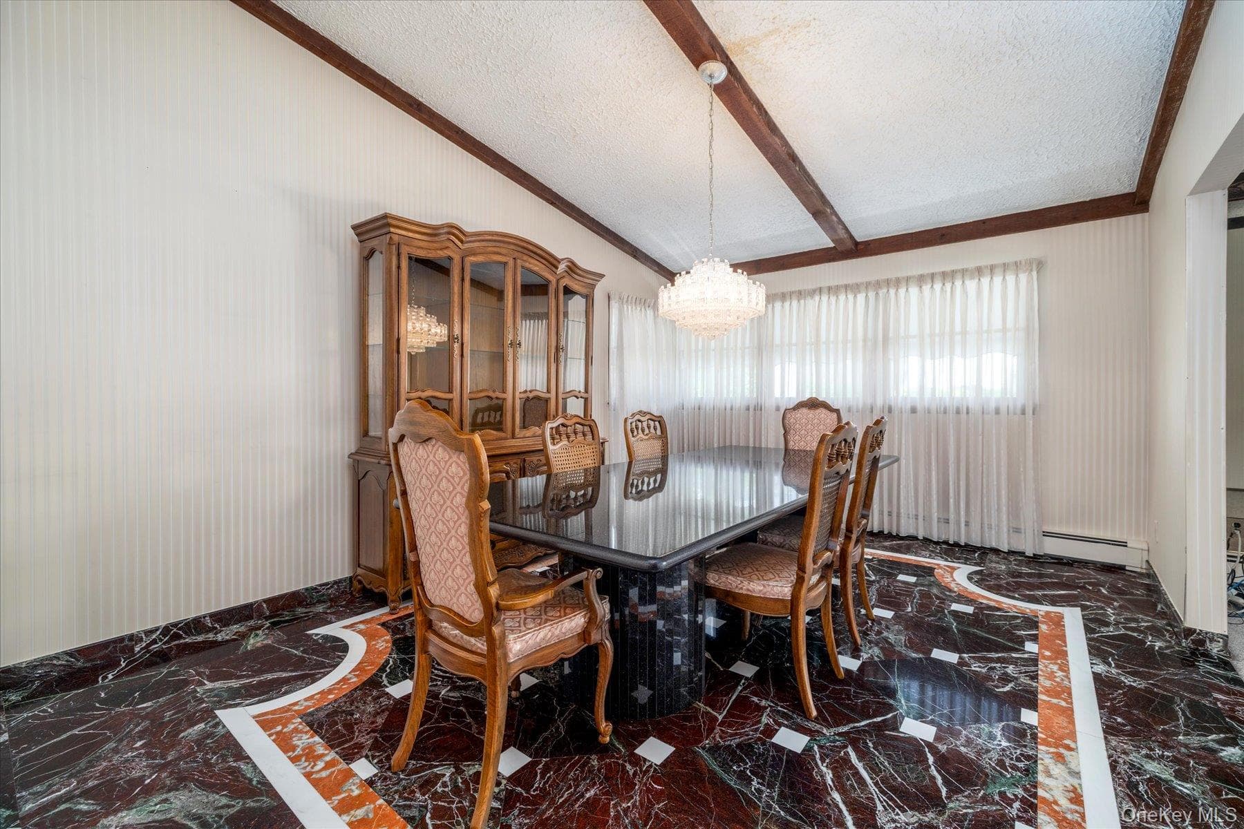 1298 Beech Street thumbnail 19
