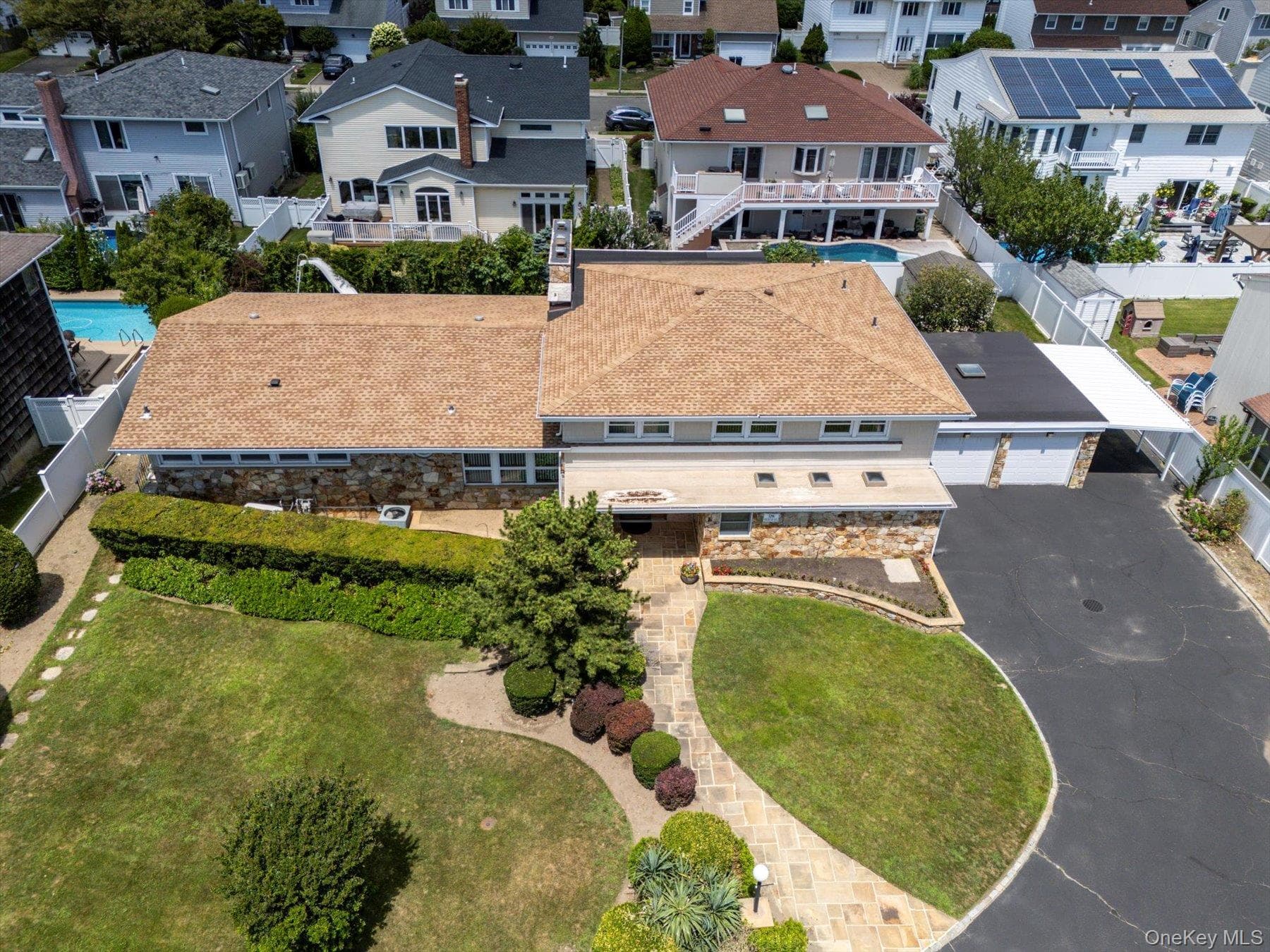1298 Beech Street thumbnail 45