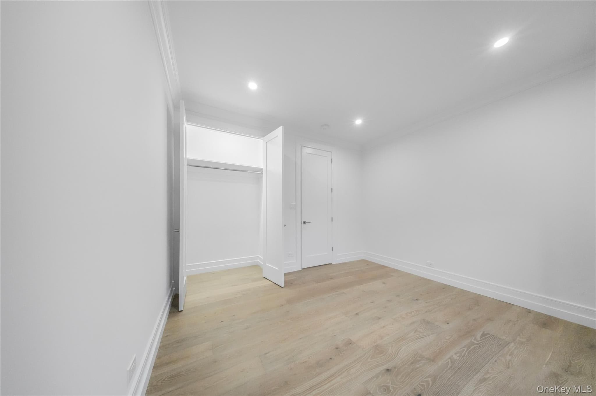 31-14 Crescent Street Unit: 5B thumbnail 9