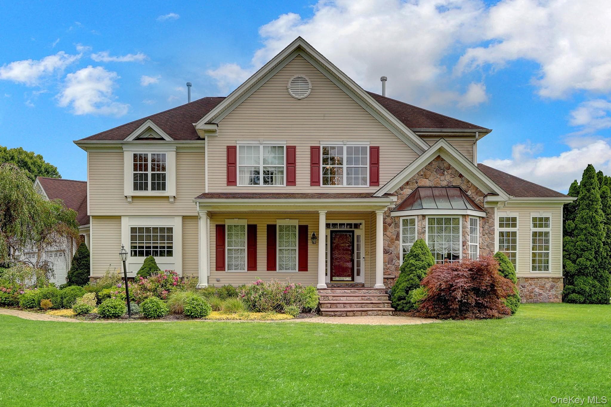 7 Brookline Court thumbnail 2