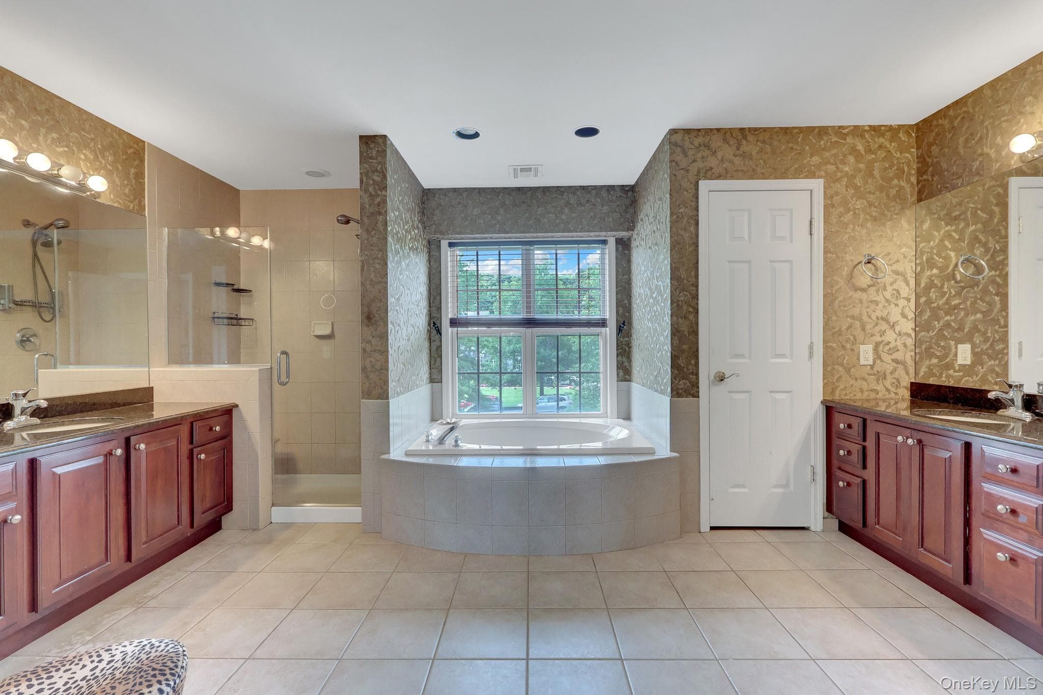 7 Brookline Court thumbnail 28