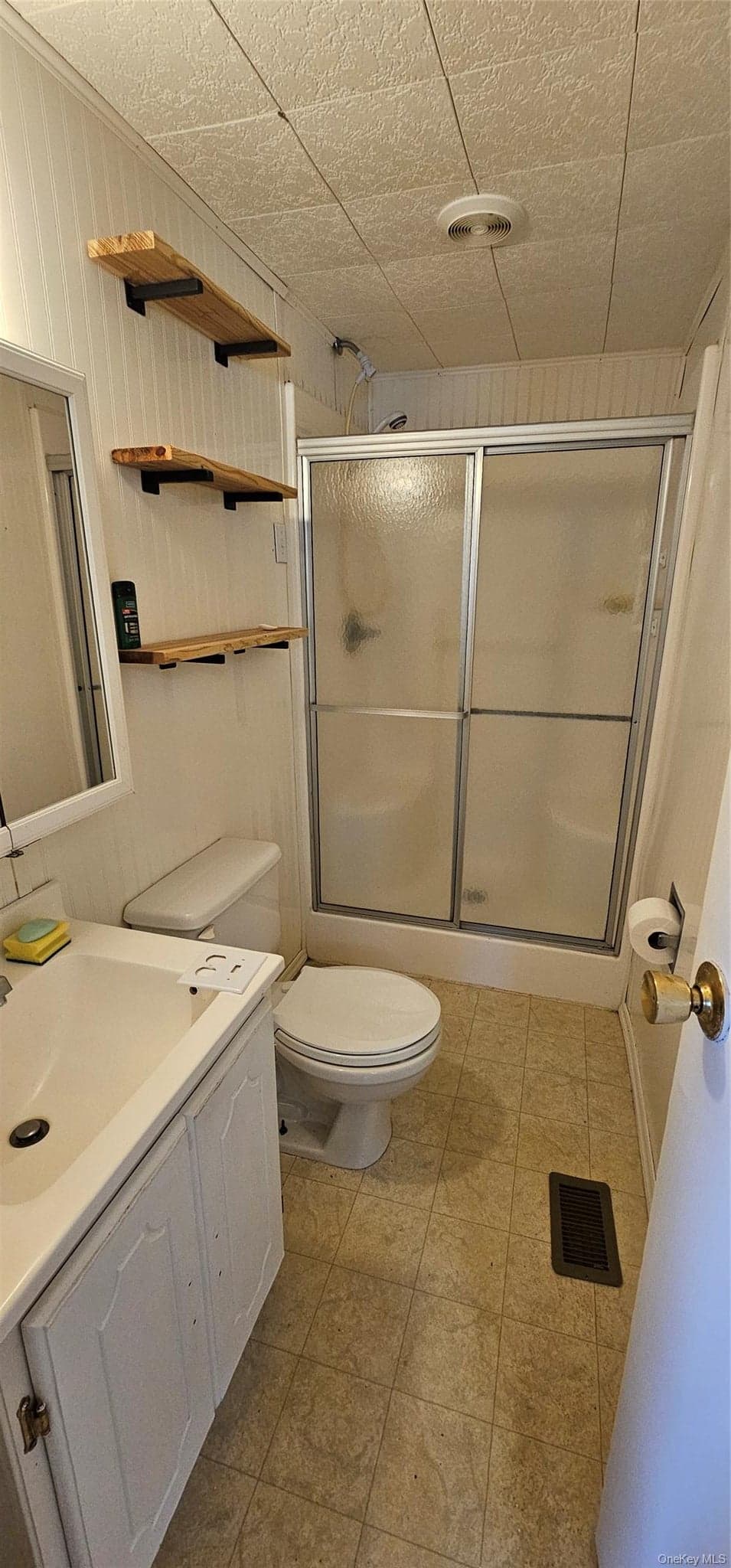 703 Fresh Pond Avenue Unit: 101 thumbnail 11