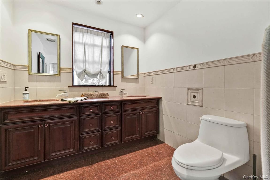 84-44 118th Street thumbnail 24