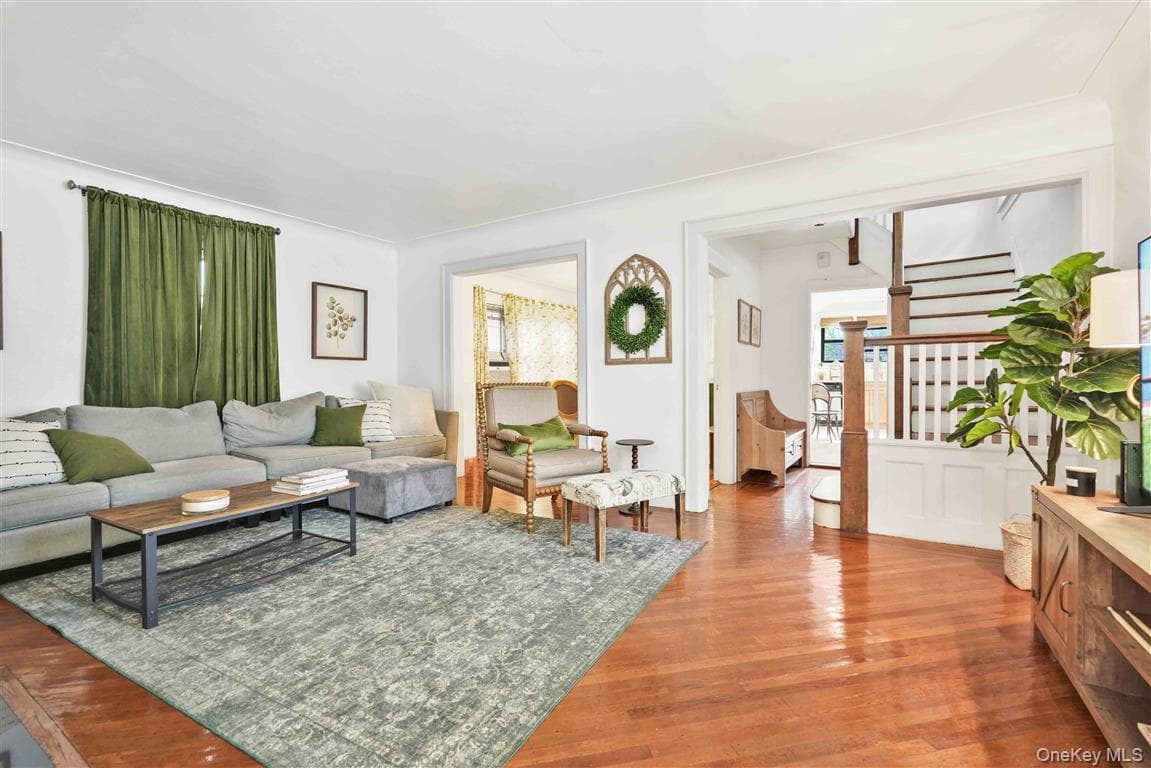 84-44 118th Street thumbnail 5