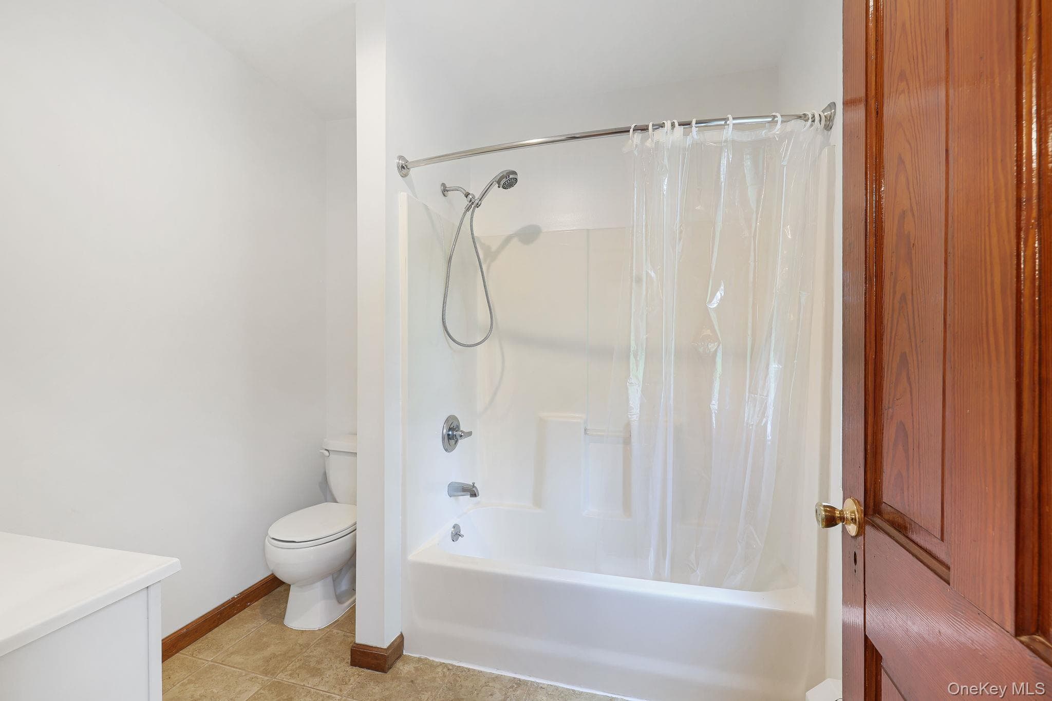 708 Burlingham Road thumbnail 21