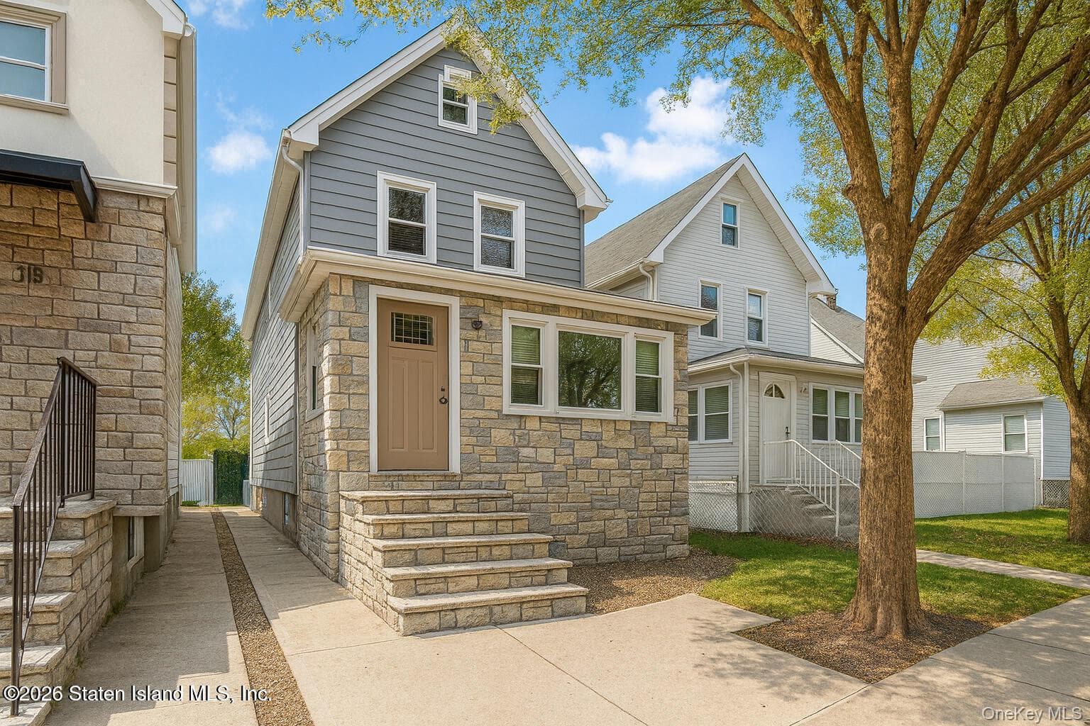 13 Laforge Ave Ave thumbnail 3