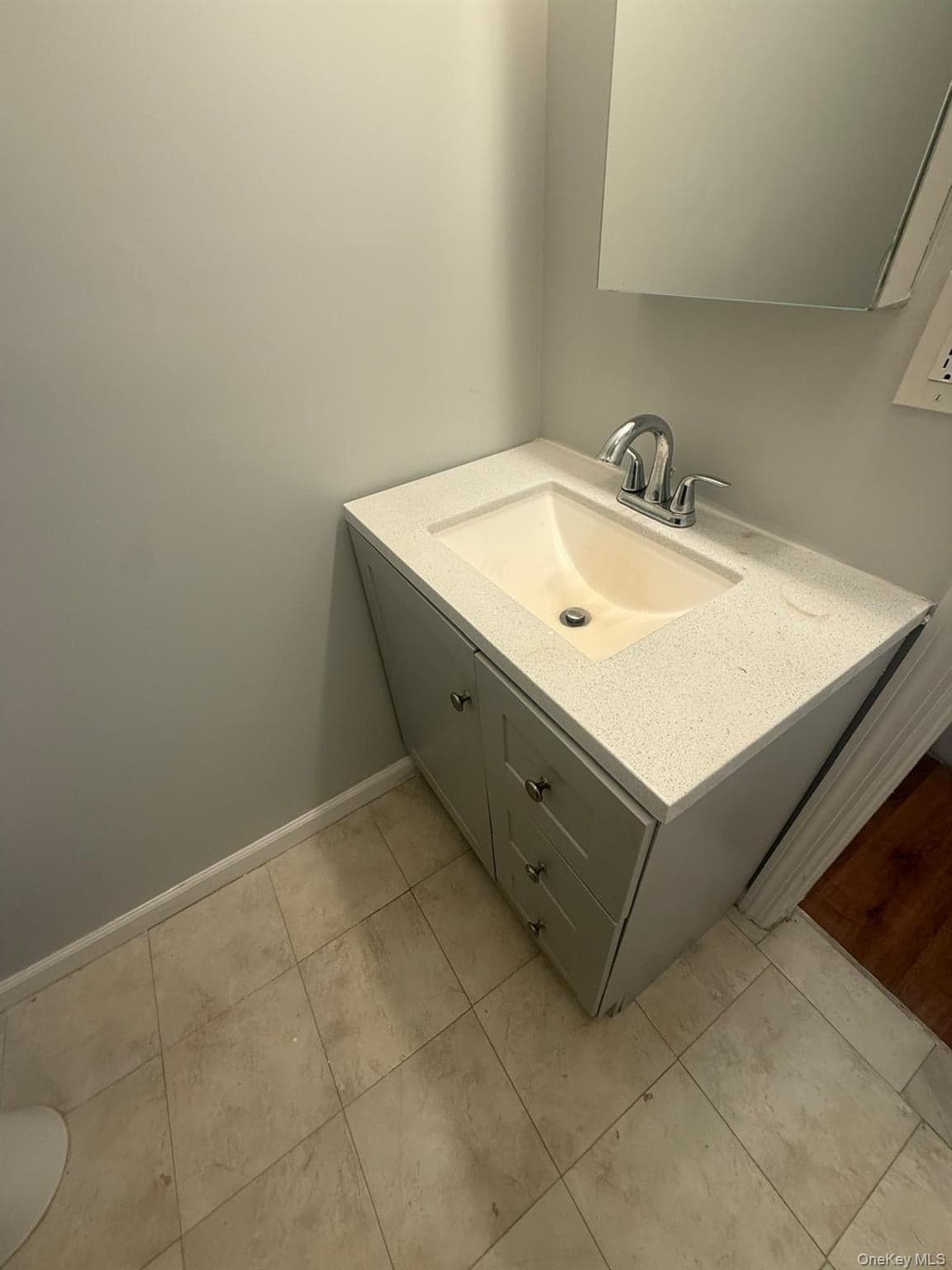 675 S Long Beach Avenue thumbnail 16