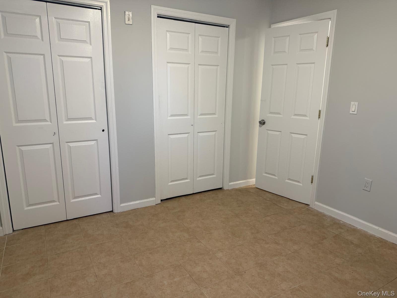 675 S Long Beach Avenue thumbnail 12