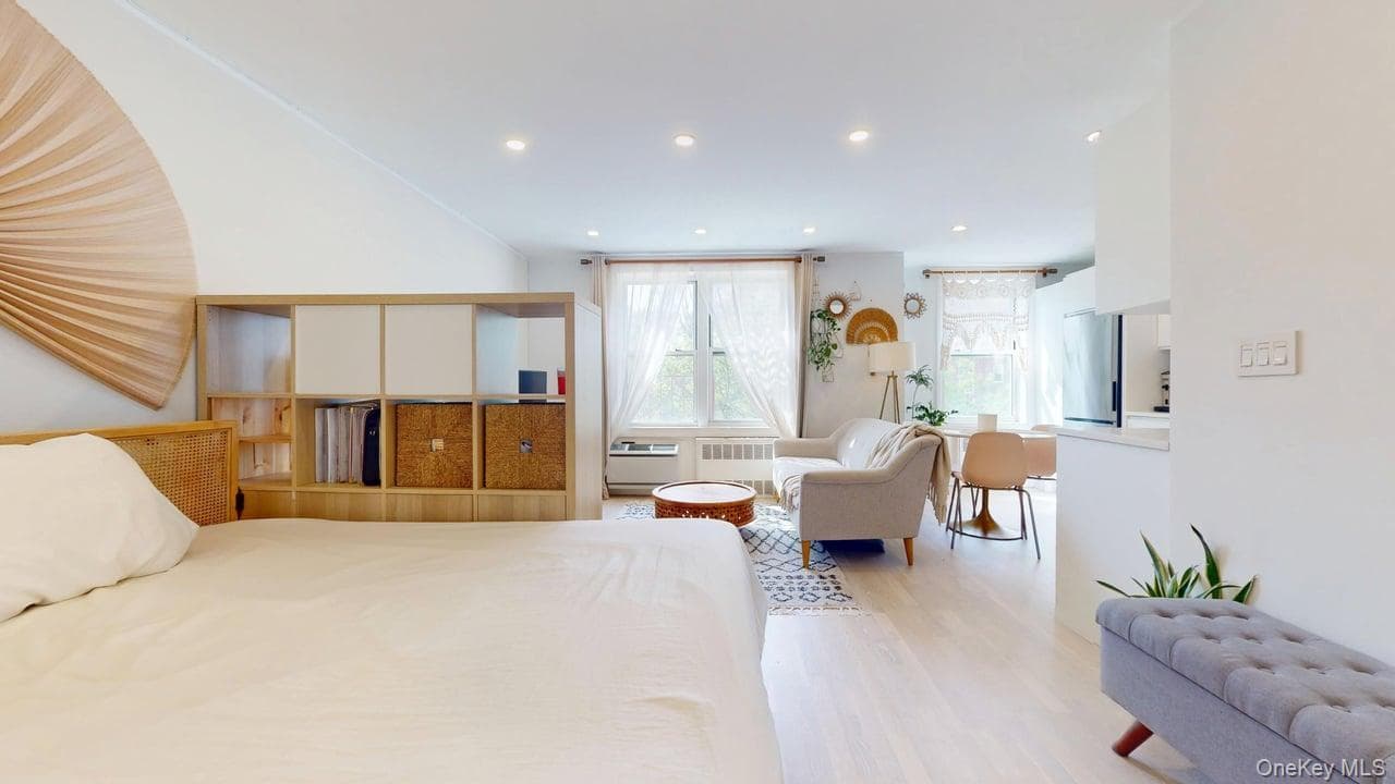68-15 Selfridge Street Unit: 3D thumbnail 21