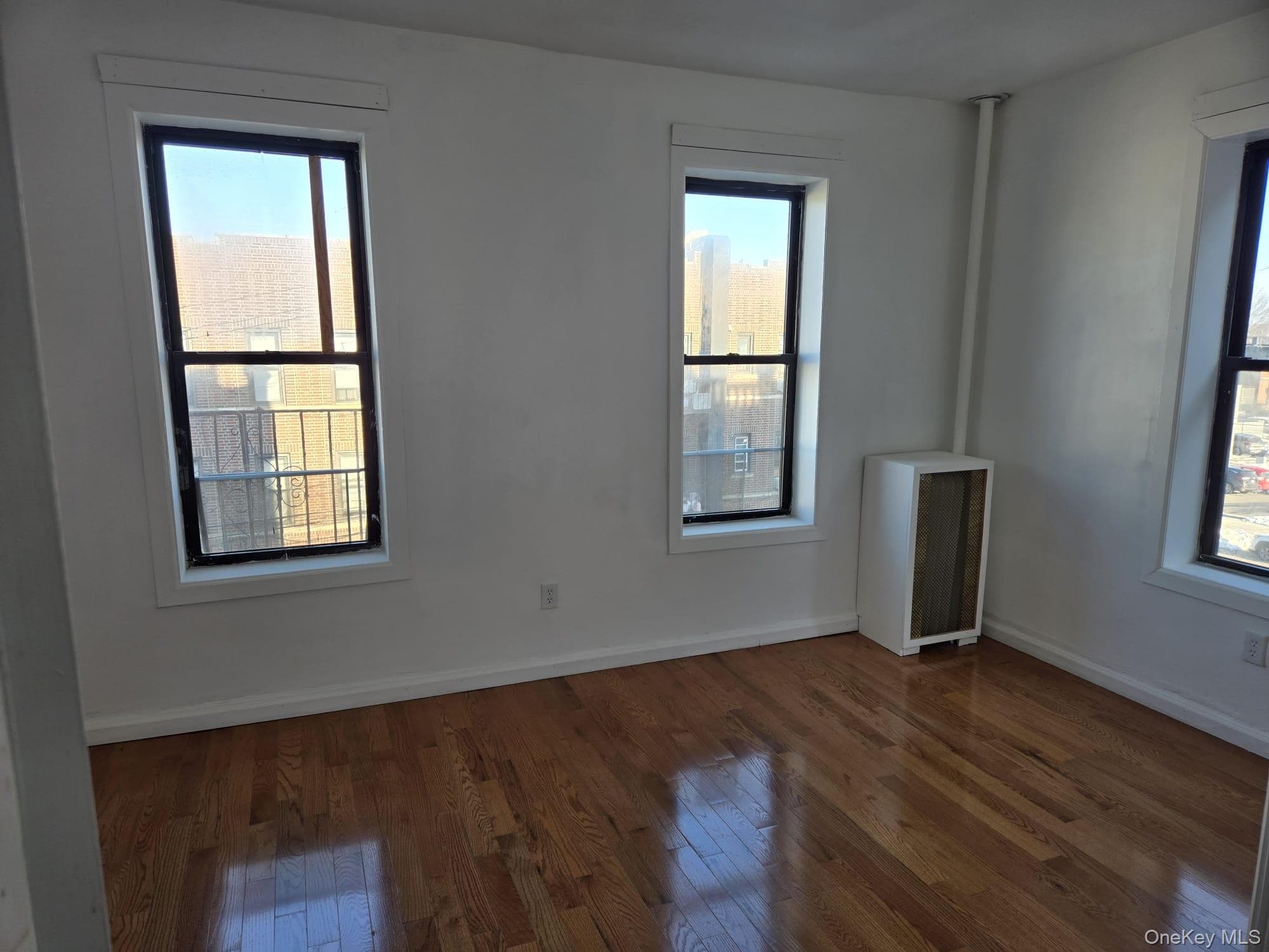 9752 75th Street Unit: B31 thumbnail 5