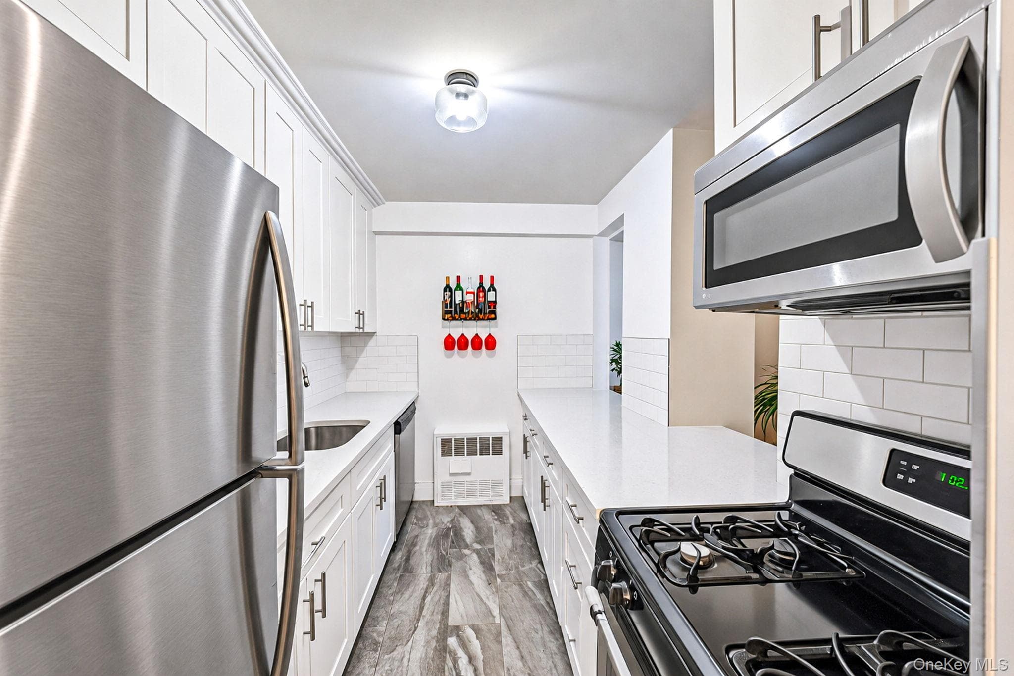 400 Cozine Avenue Unit: 1J thumbnail 7