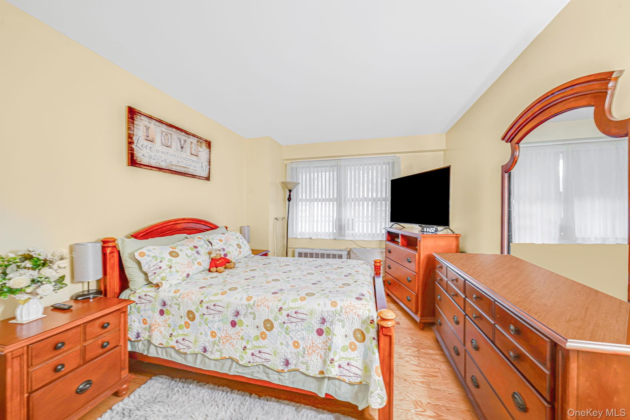 400 Cozine Avenue Unit: 1J thumbnail 11
