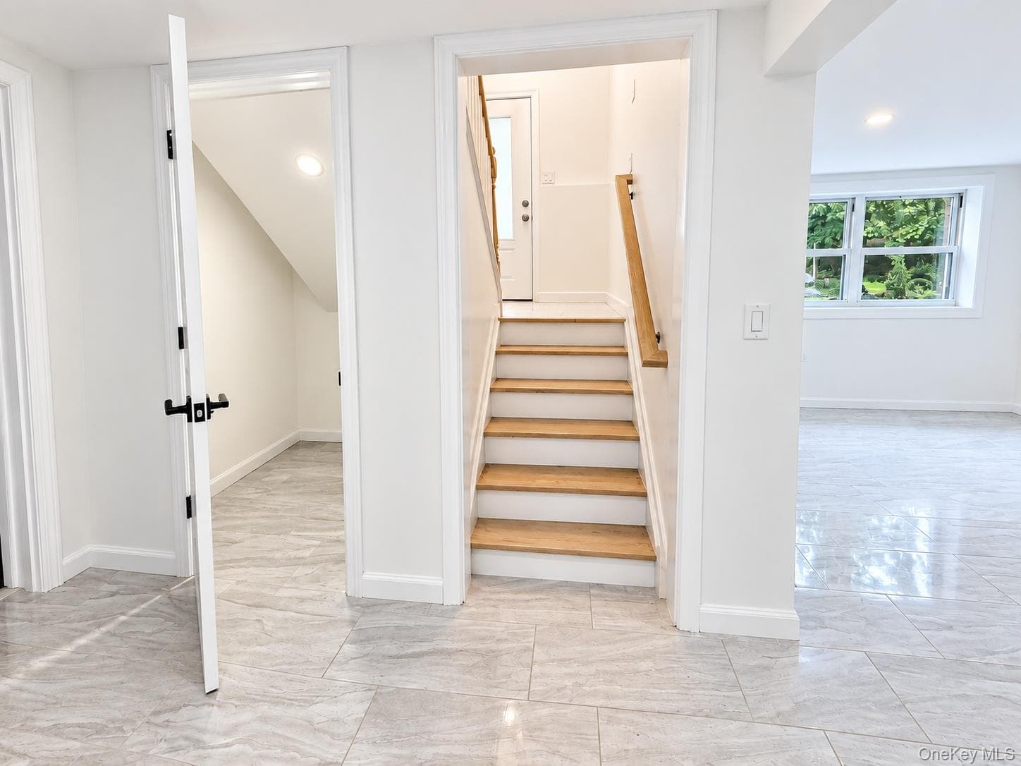82 Ocean Avenue thumbnail 15