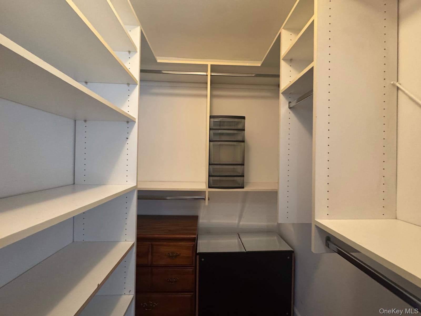 10 Canterbury Road Unit: 1B thumbnail 7