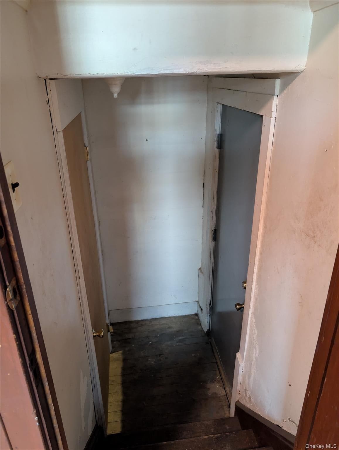 105 Courtney Avenue thumbnail 16