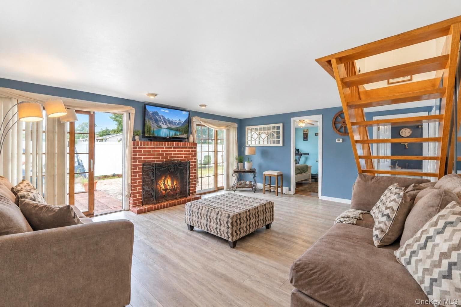 54 Pacific Avenue thumbnail 17