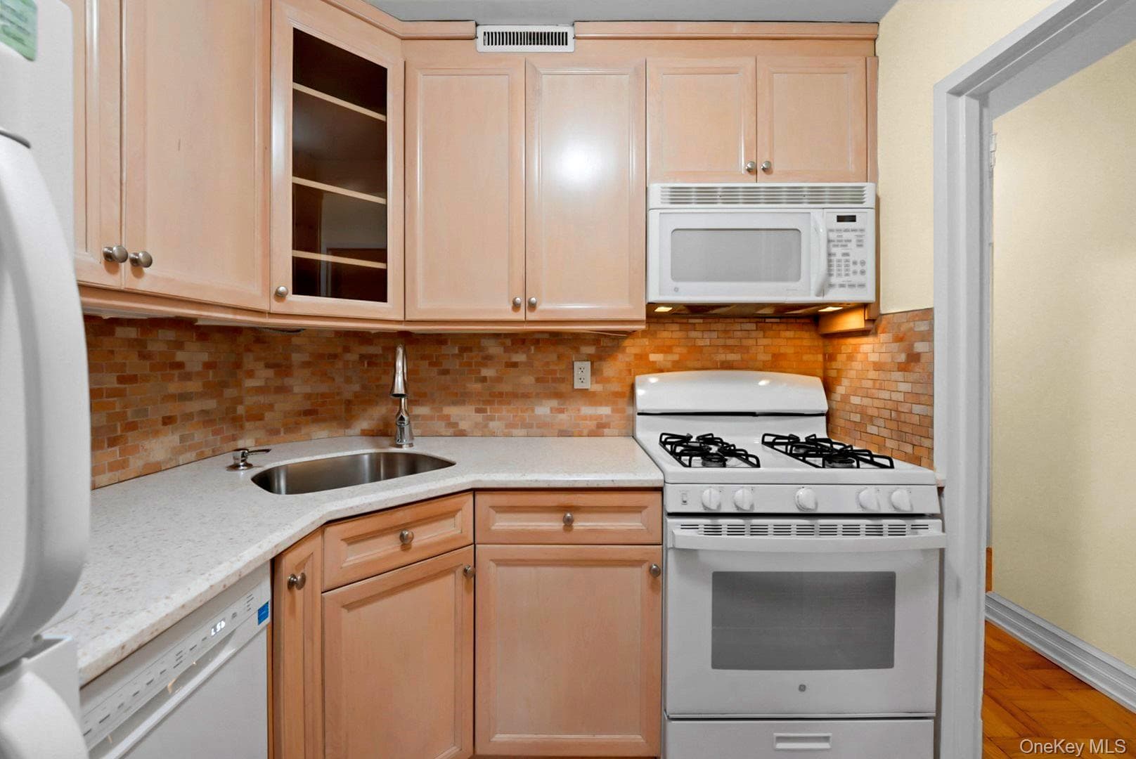 17-85 215th Street Unit: 2H thumbnail 12