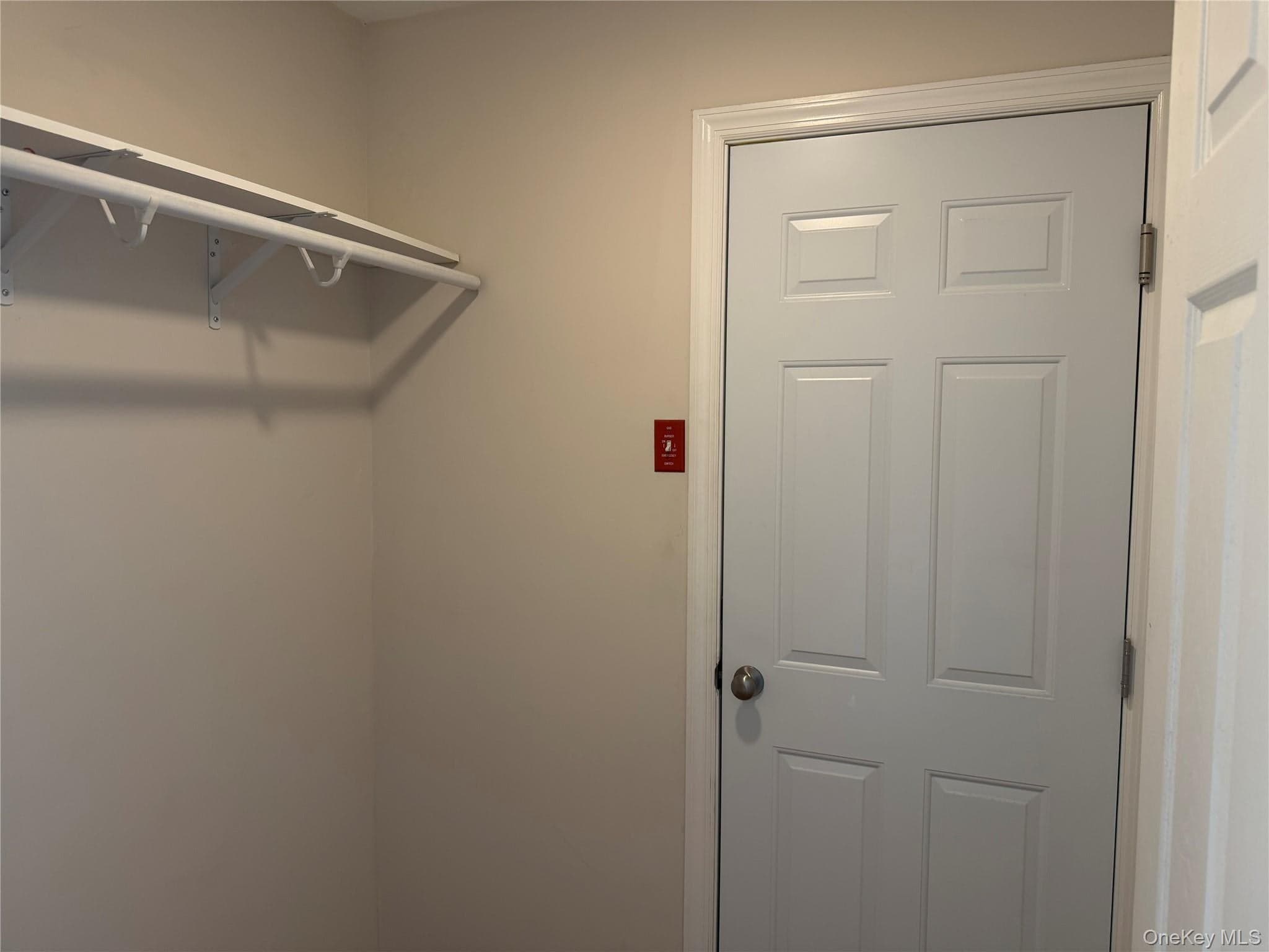 72 Florida Street thumbnail 14