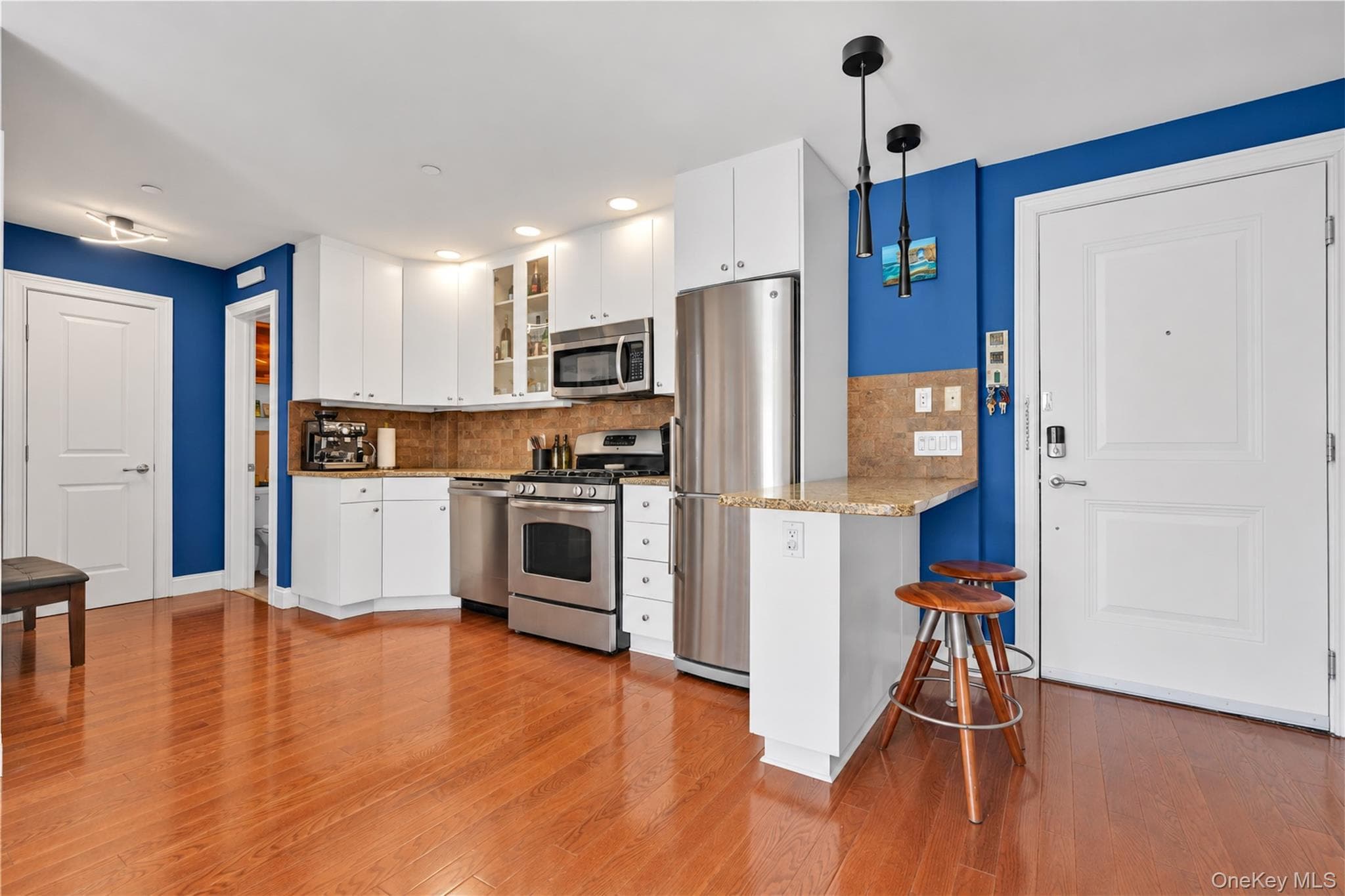 2821 36th Street Unit: 4R thumbnail 5