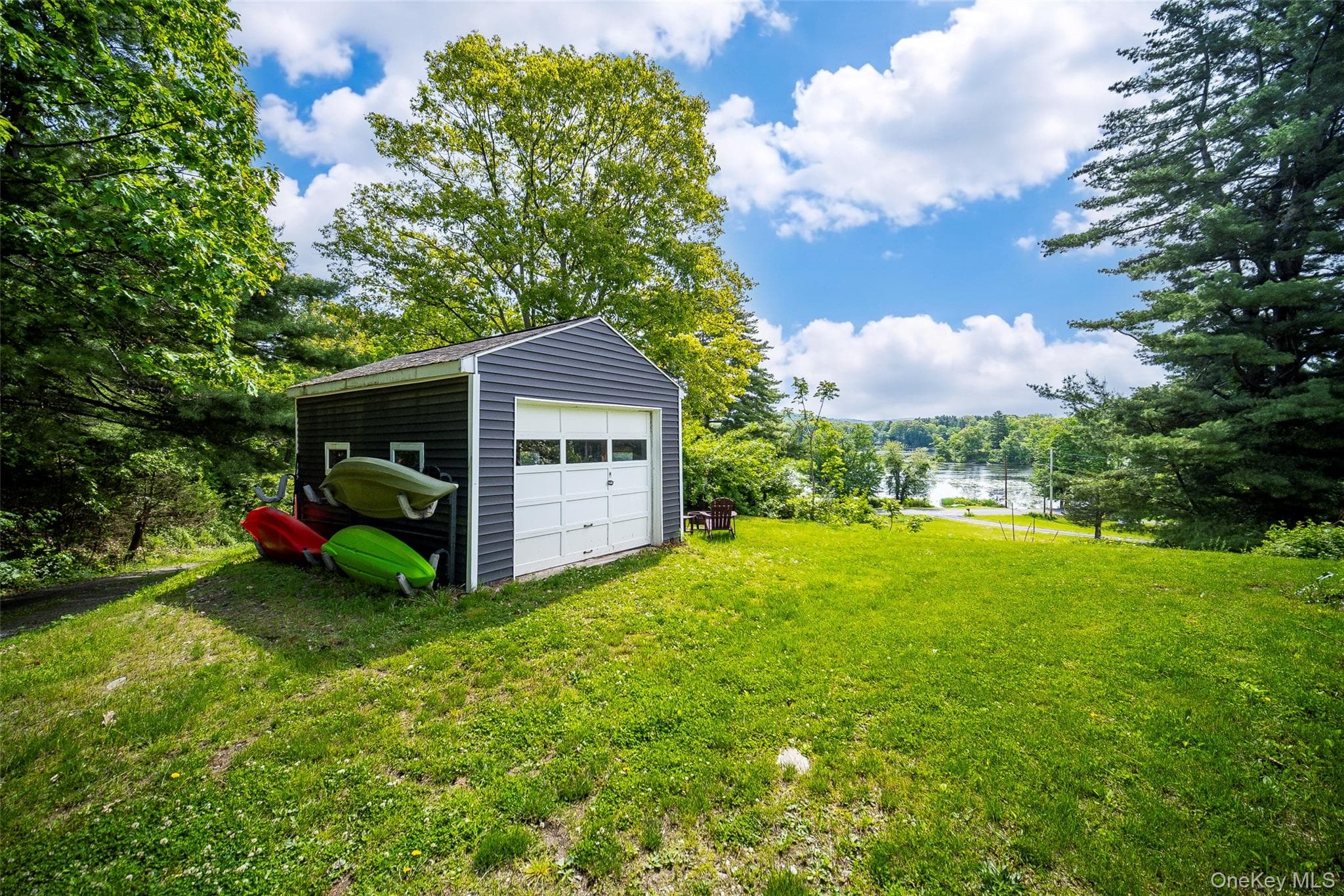 559 Lake Road thumbnail 23