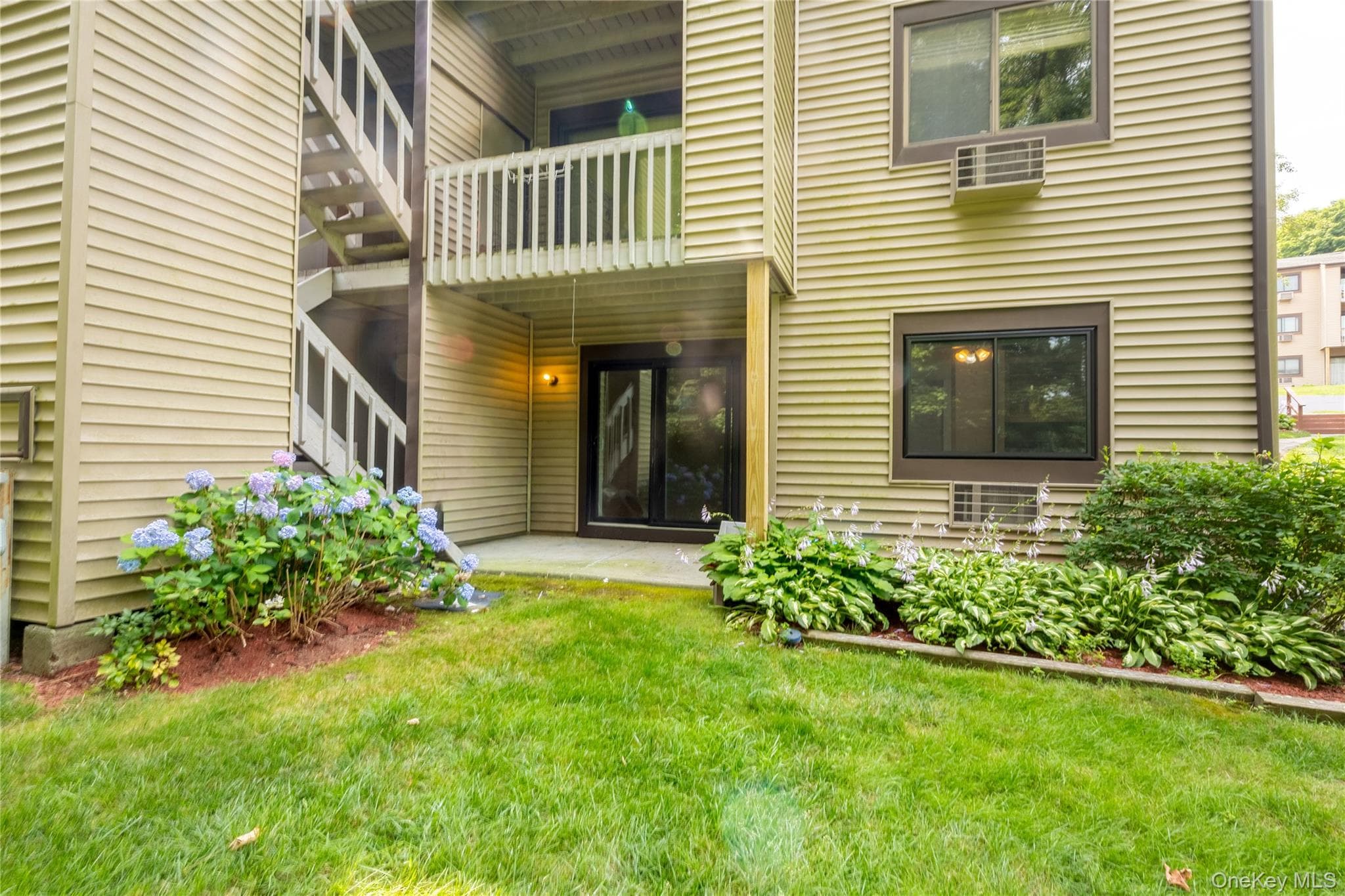 501 Village Drive thumbnail 21