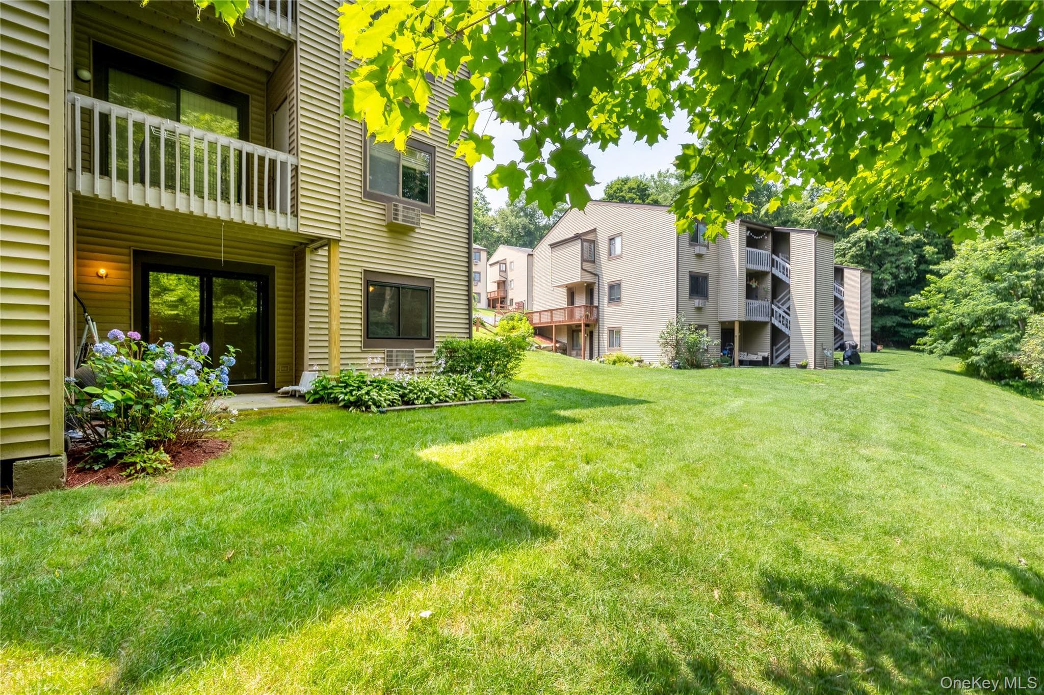 501 Village Drive thumbnail 2