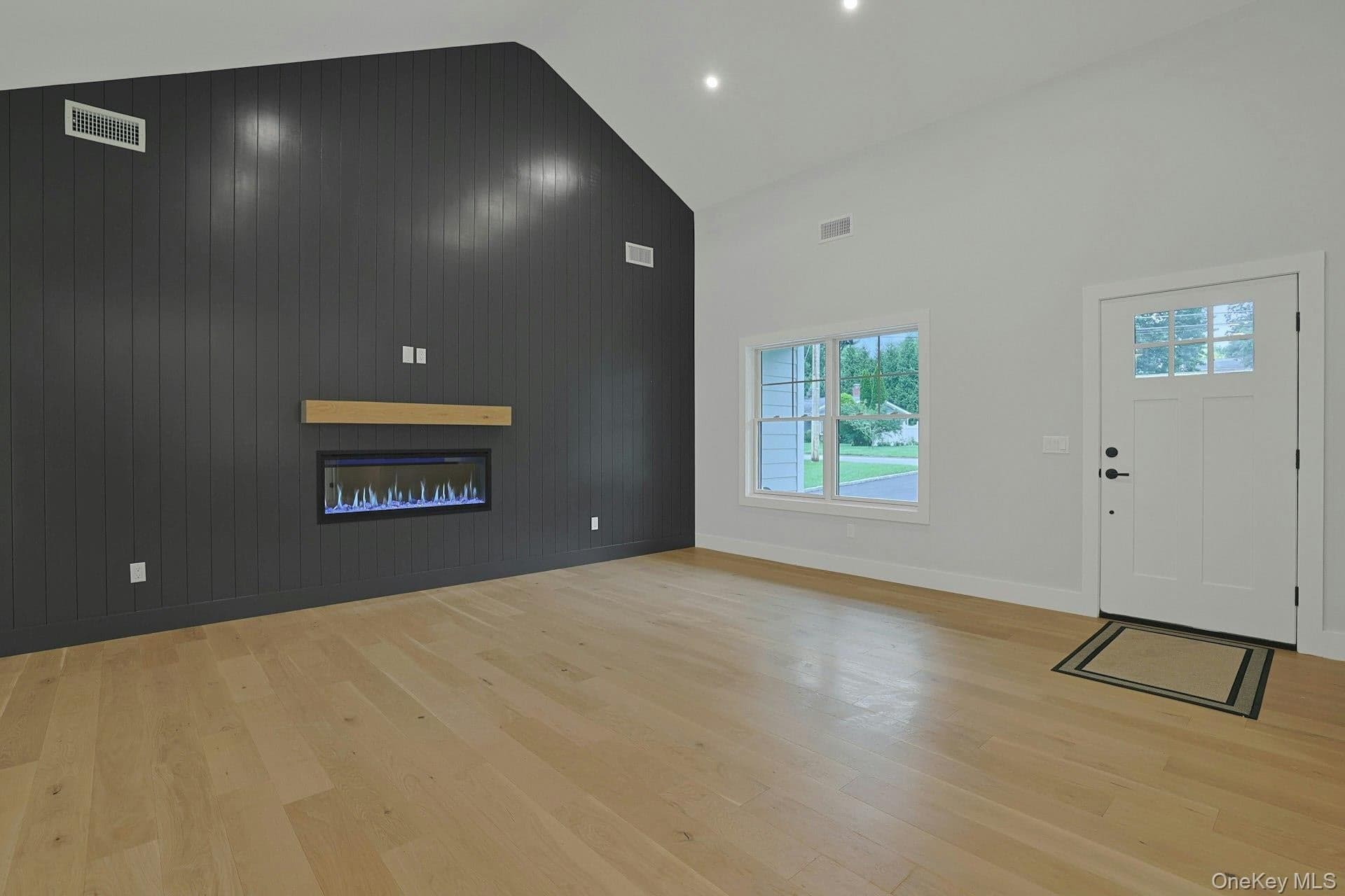 100 Hazelton Circle thumbnail 12