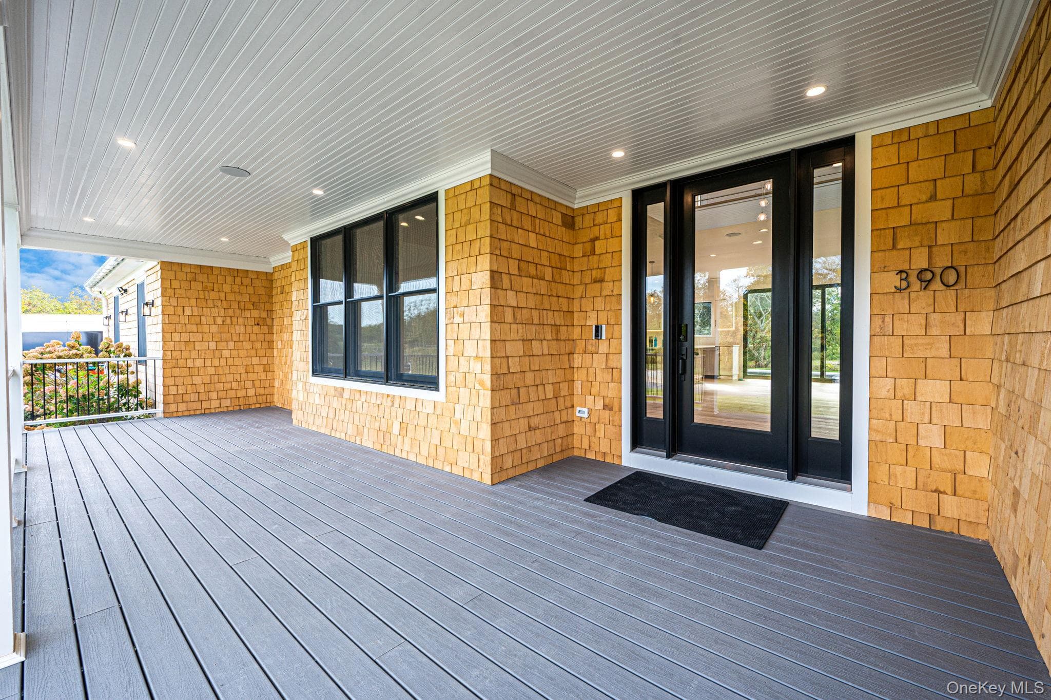 390 Wildberry Lane thumbnail 8