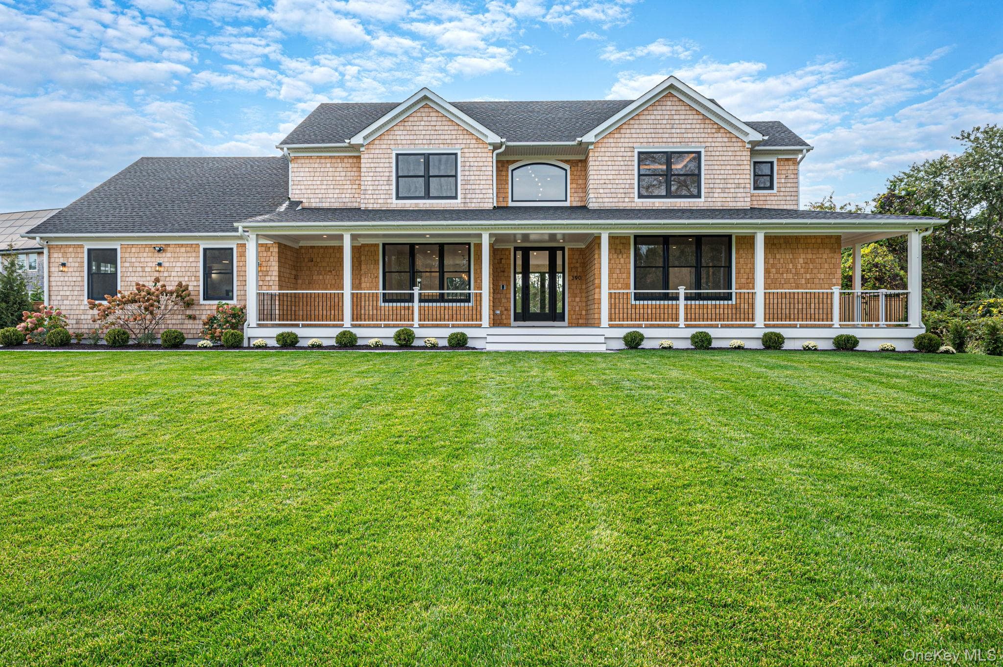 390 Wildberry Lane thumbnail 3