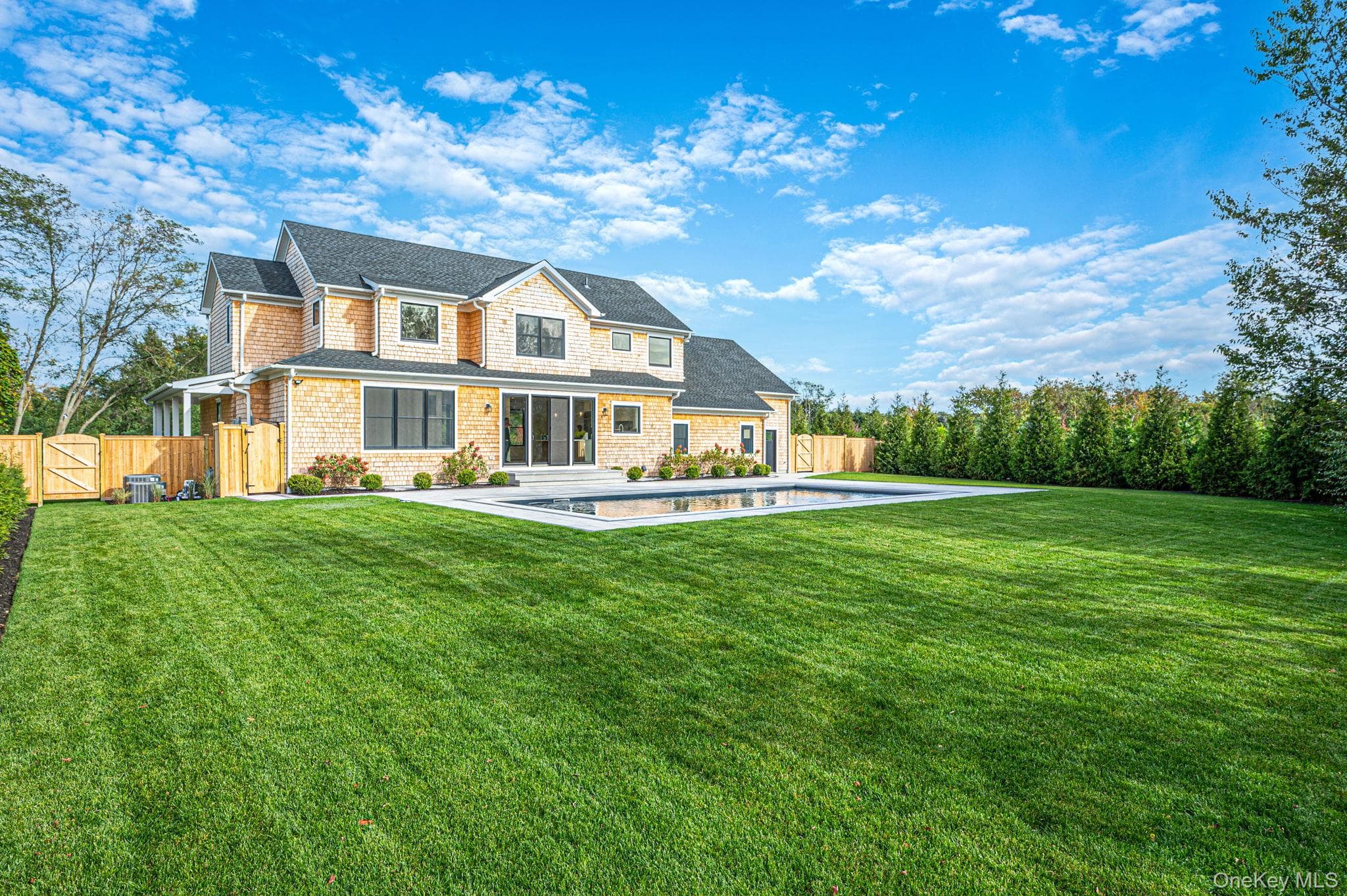 390 Wildberry Lane thumbnail 12