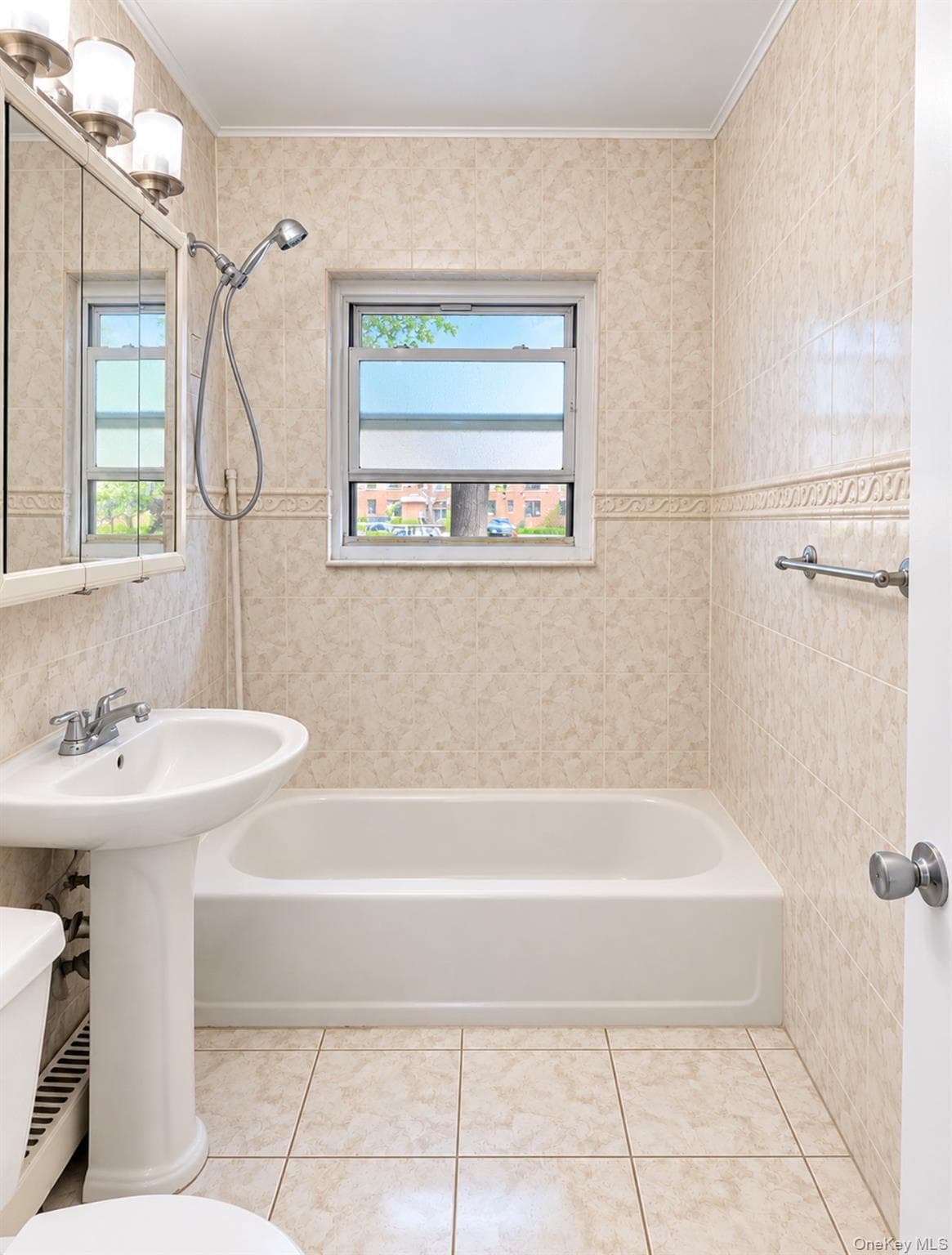 6938 Kissena Boulevard Unit: A thumbnail 6