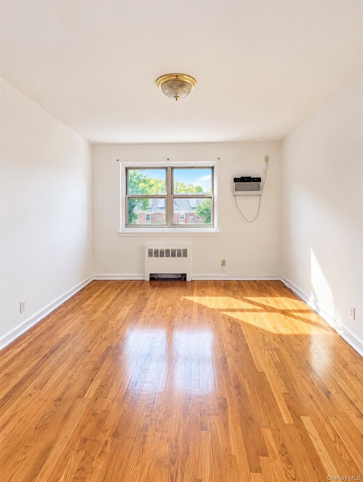 6938 Kissena Boulevard Unit: A thumbnail 4