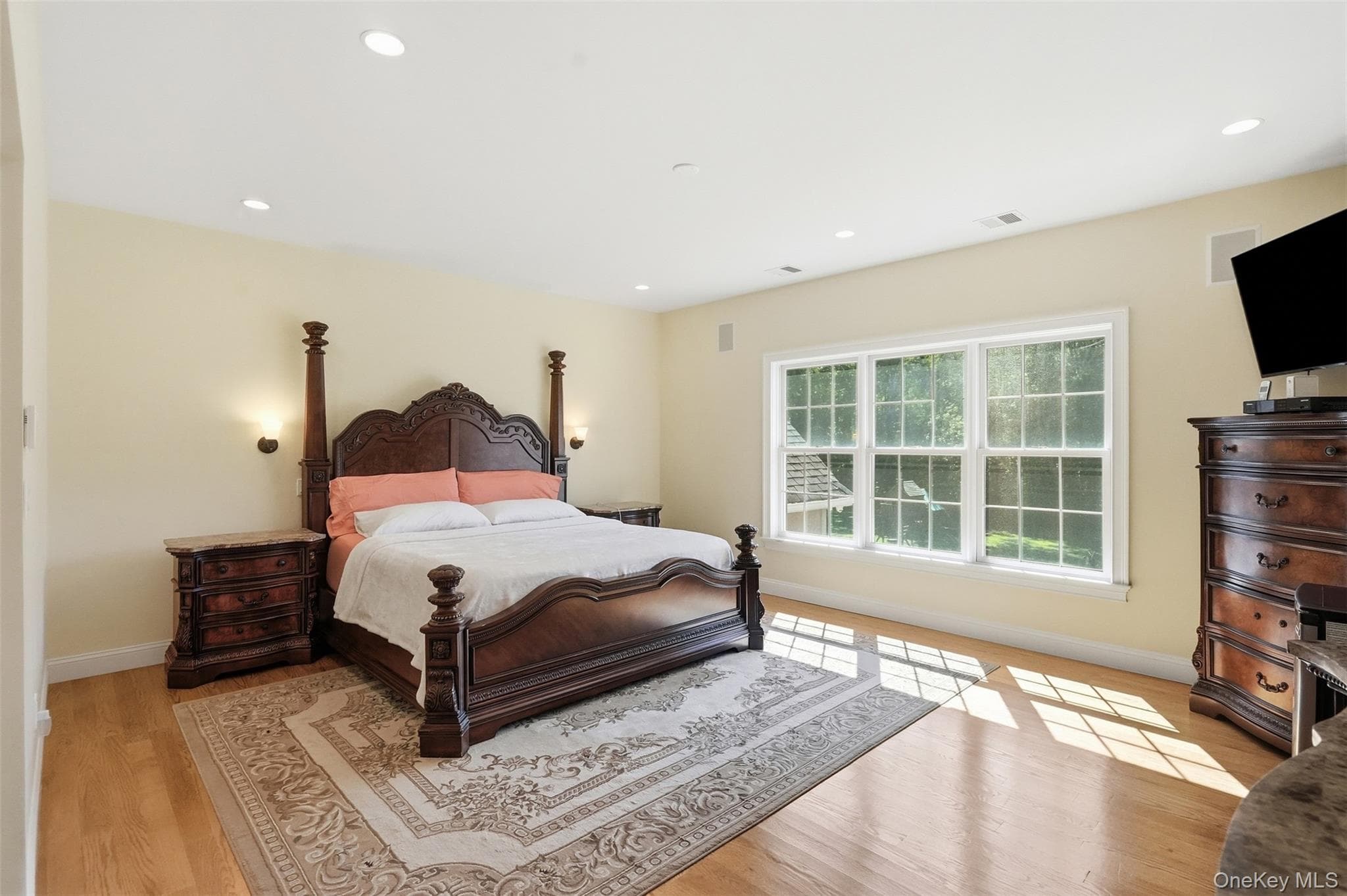 17 Meadow Crest Drive thumbnail 32