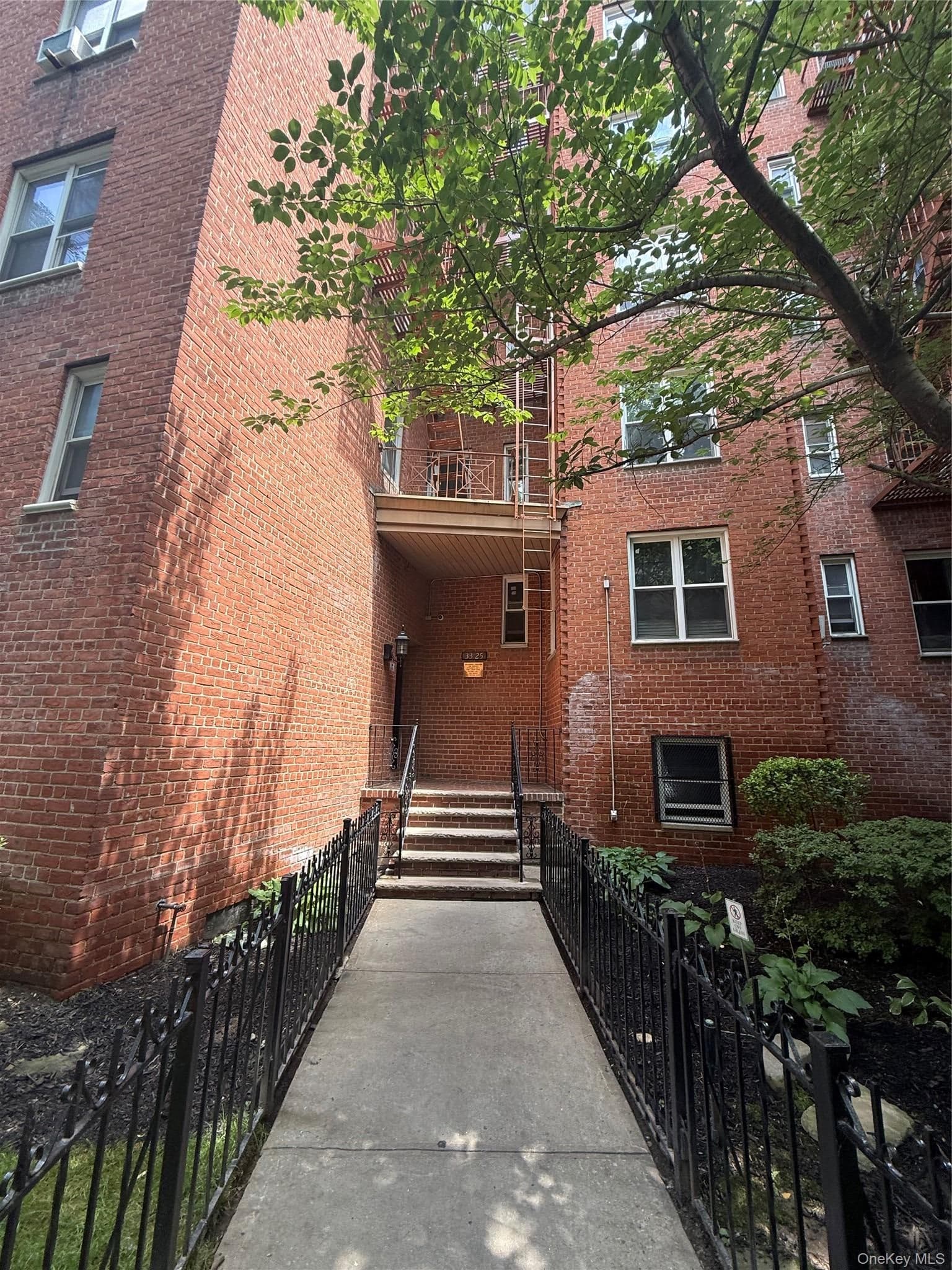 33-15 81st Street Unit: 6E thumbnail 2