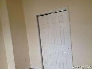 677 Glenmore Avenue thumbnail 4