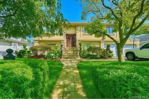 62 Walnut Road photo 1